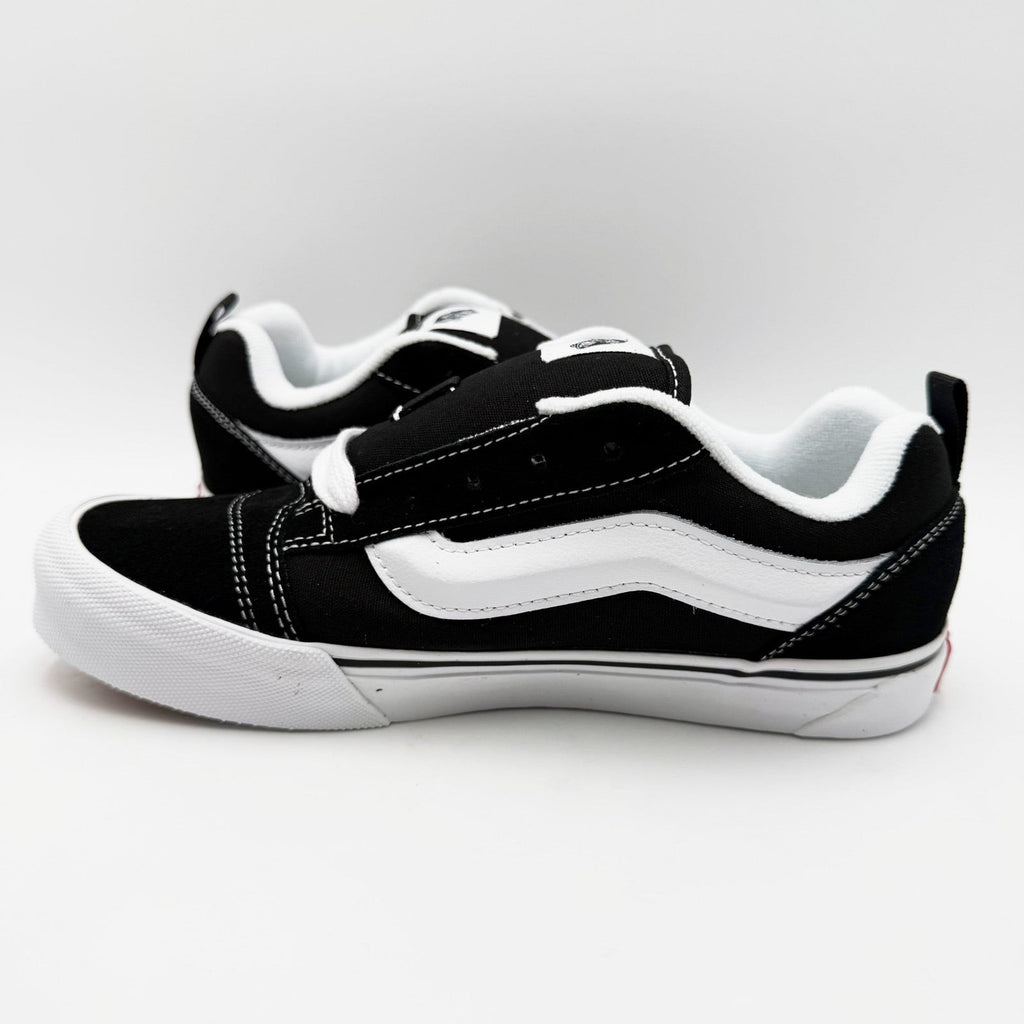 Vans Big Kids Knu Skool Casual Sneakers Youth Size 5 Black True White NIB