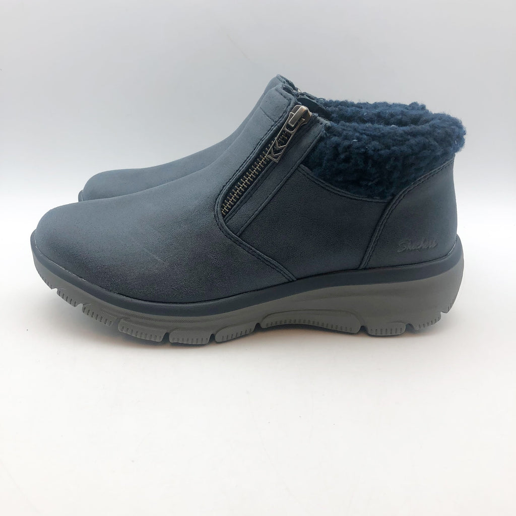 Skechers Womens Easy Going Ankle Boots US 6 Navy Blue Water Repellent Lined NIB
