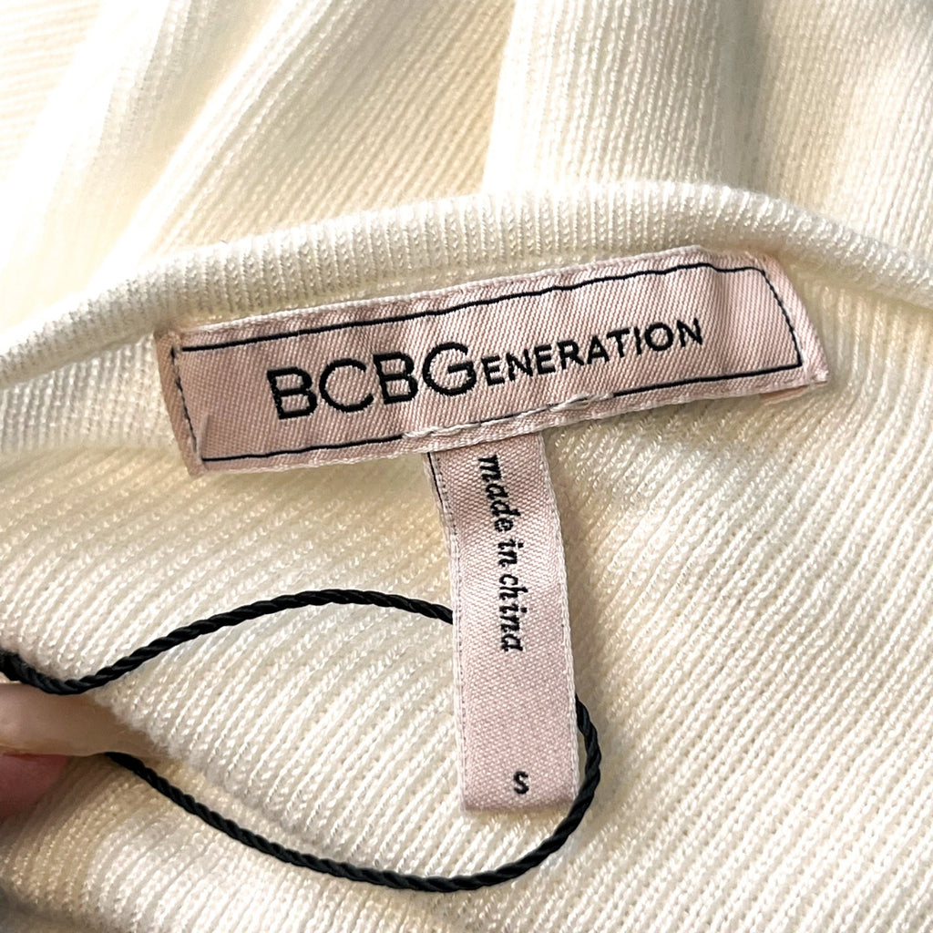 BCBGENERATION Women's Cutout Sweater Small White Marshmallow Small NWT
