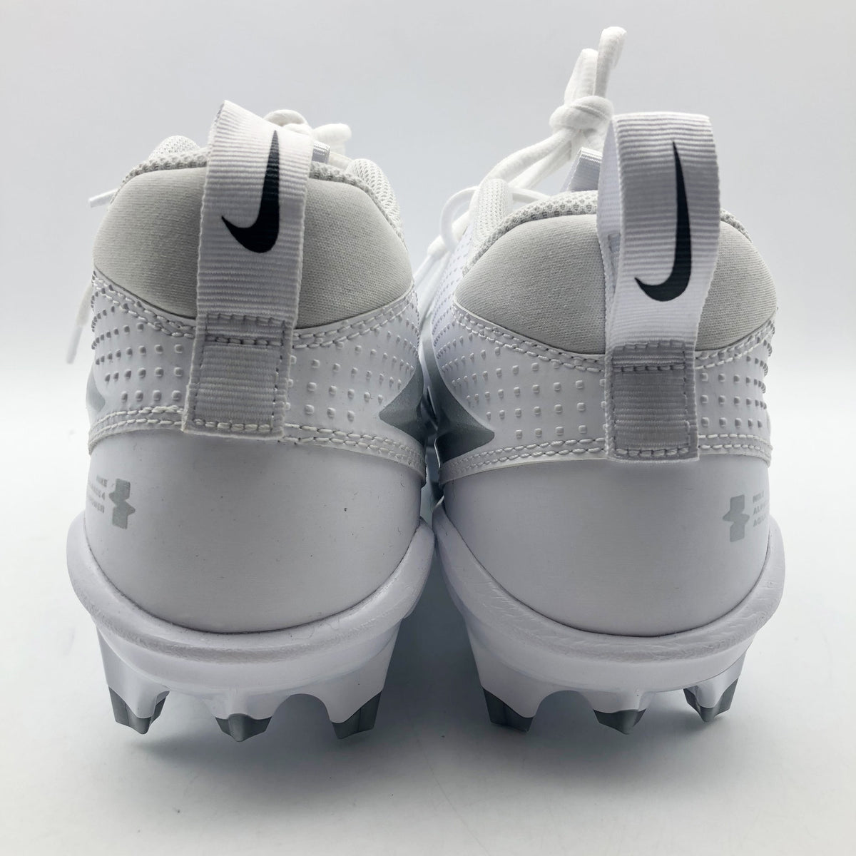 Nike Mens Alpha Menace 4 Varsity Molded Football Cleats SIZE 12 White Black NWOB