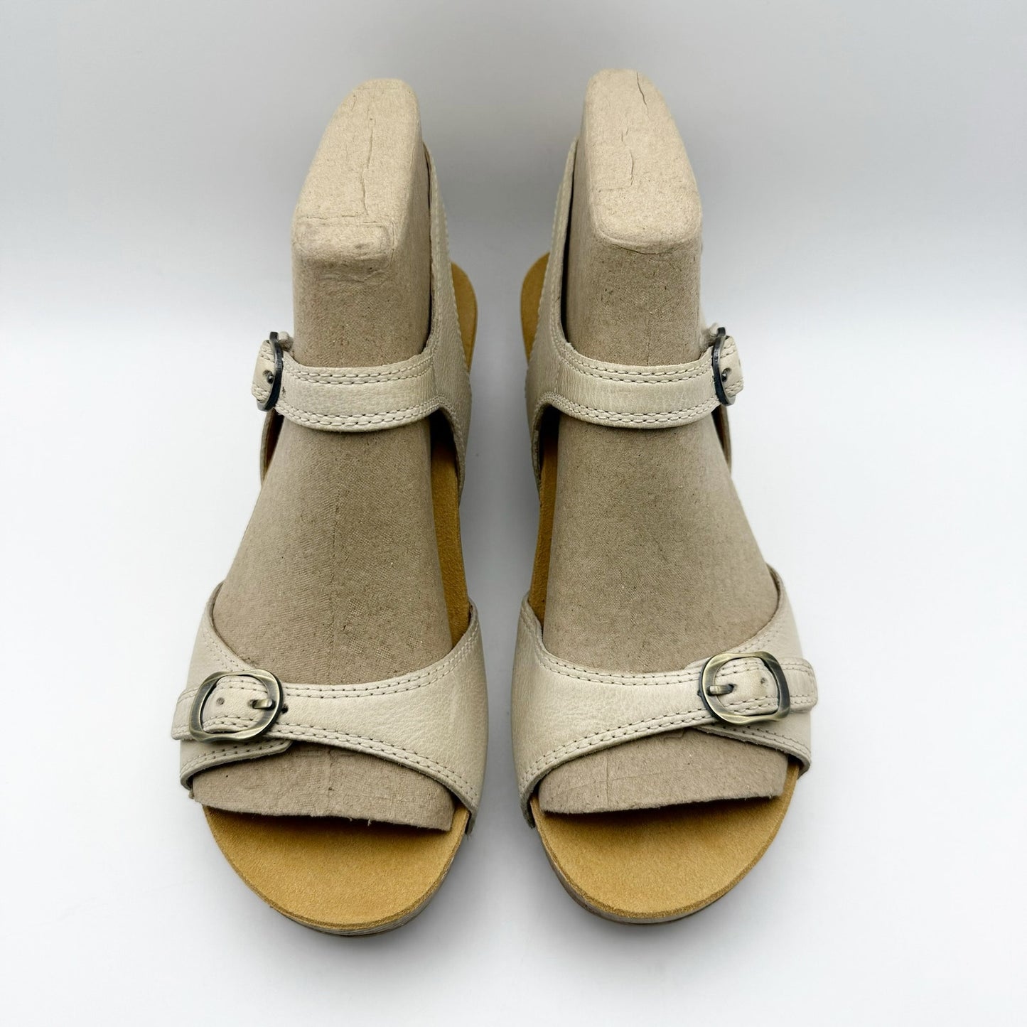 Dansko Womens Tricia Wedge Sandal EU 37 US 6.5-7 Beige Linen Leather Shoe NIB