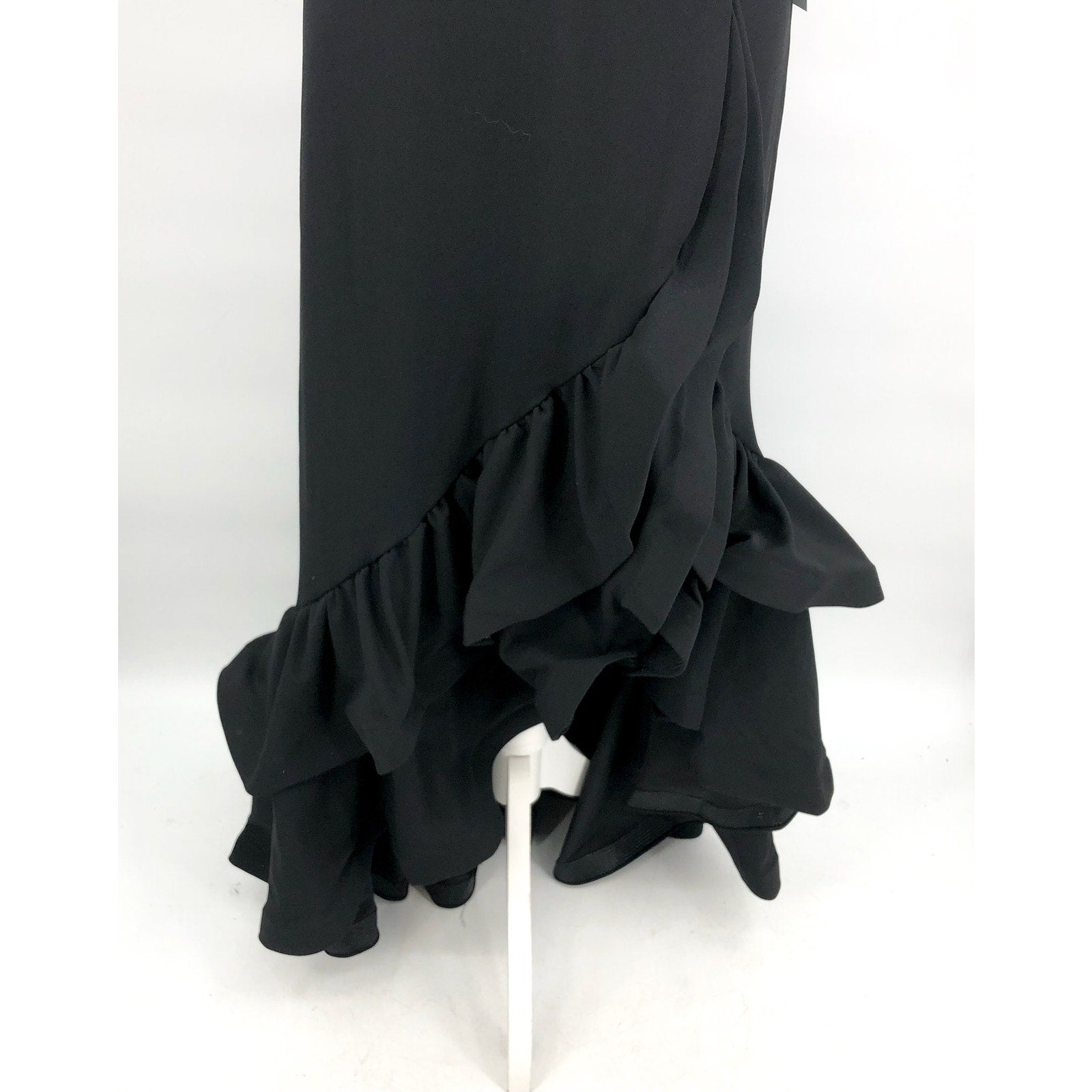 BETSY & ADAM Womens Arielle Scuba Crepe Ruffle Slit Gown 12 Black Sleeveless NWT