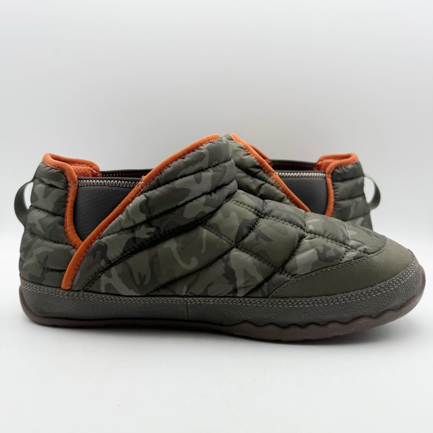 L.L.Bean Mens Mountain Classic Quilted Ankle Boots US 9 M Green Camo NWOB