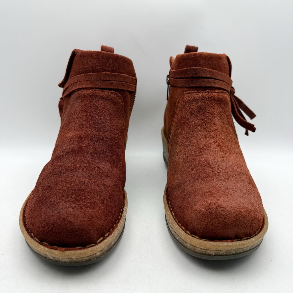Born Womens Vaughn Ankle Booties US 8 M EU 38.5 Red Distressed Suede NWOB