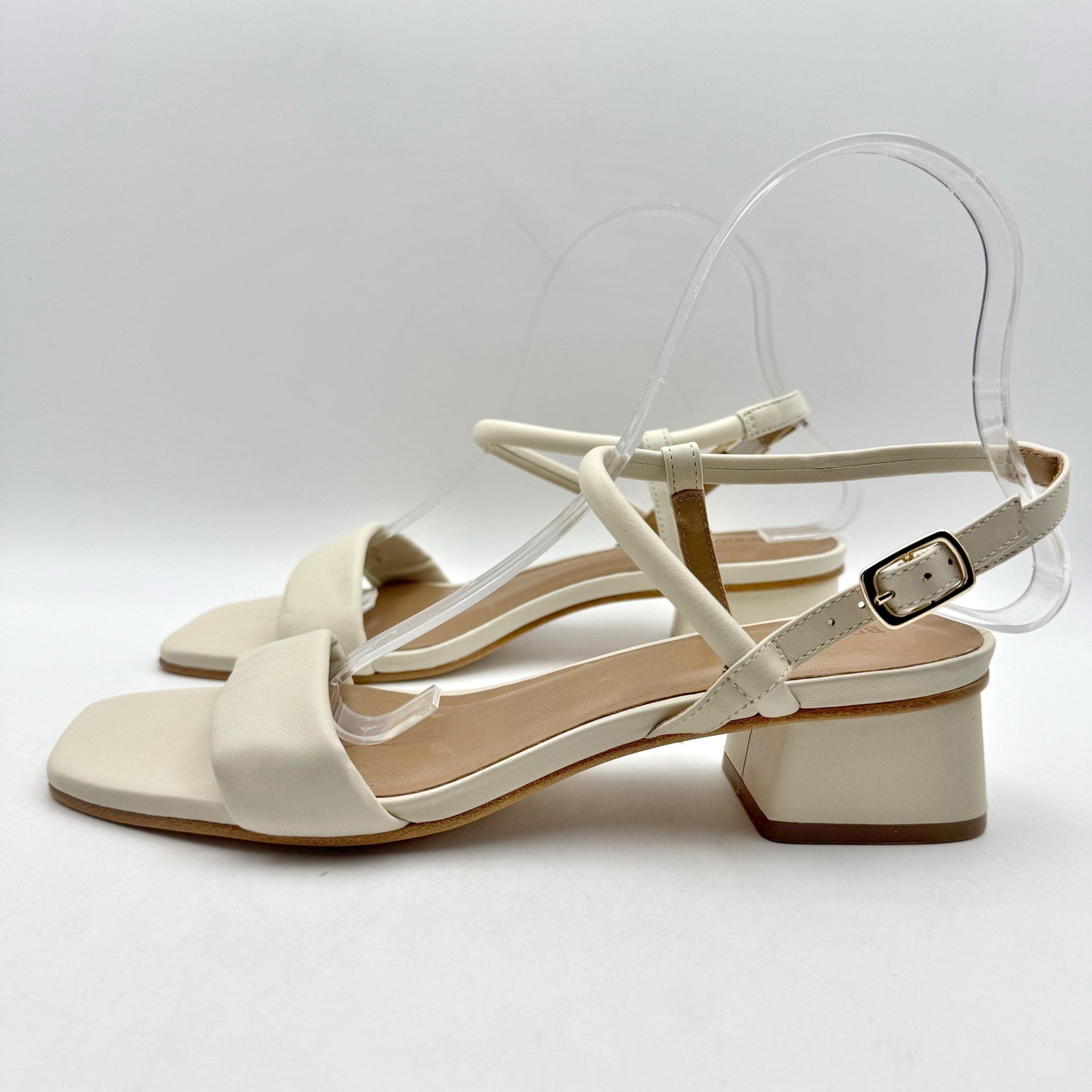 Bernardo Womens Josei Heeled Sandal US 7.5 M Off White Eggshell Leather NIB