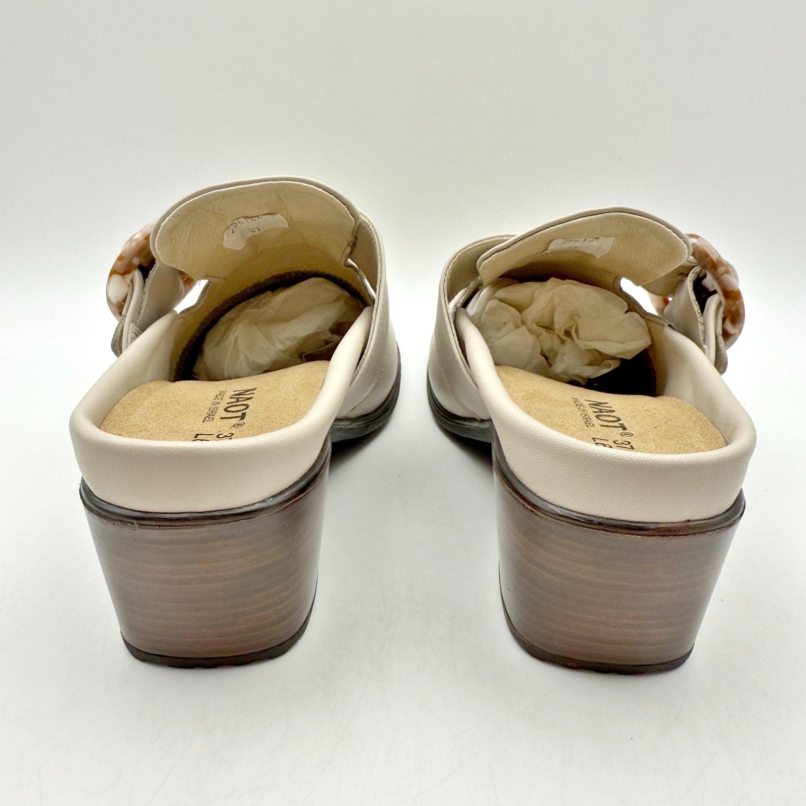 Naot Womens Choice Clogs EU 37 US 6 Ivory Beige Leather Buckle Heel NWOB