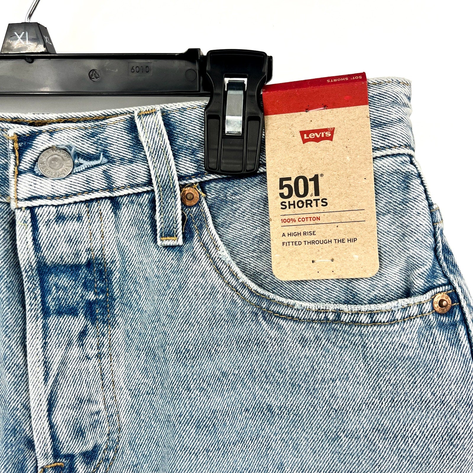 LEVI'S Womens 501 Original Fit Denim Shorts Size 28 US 6 Blue 56327-0407 NWT