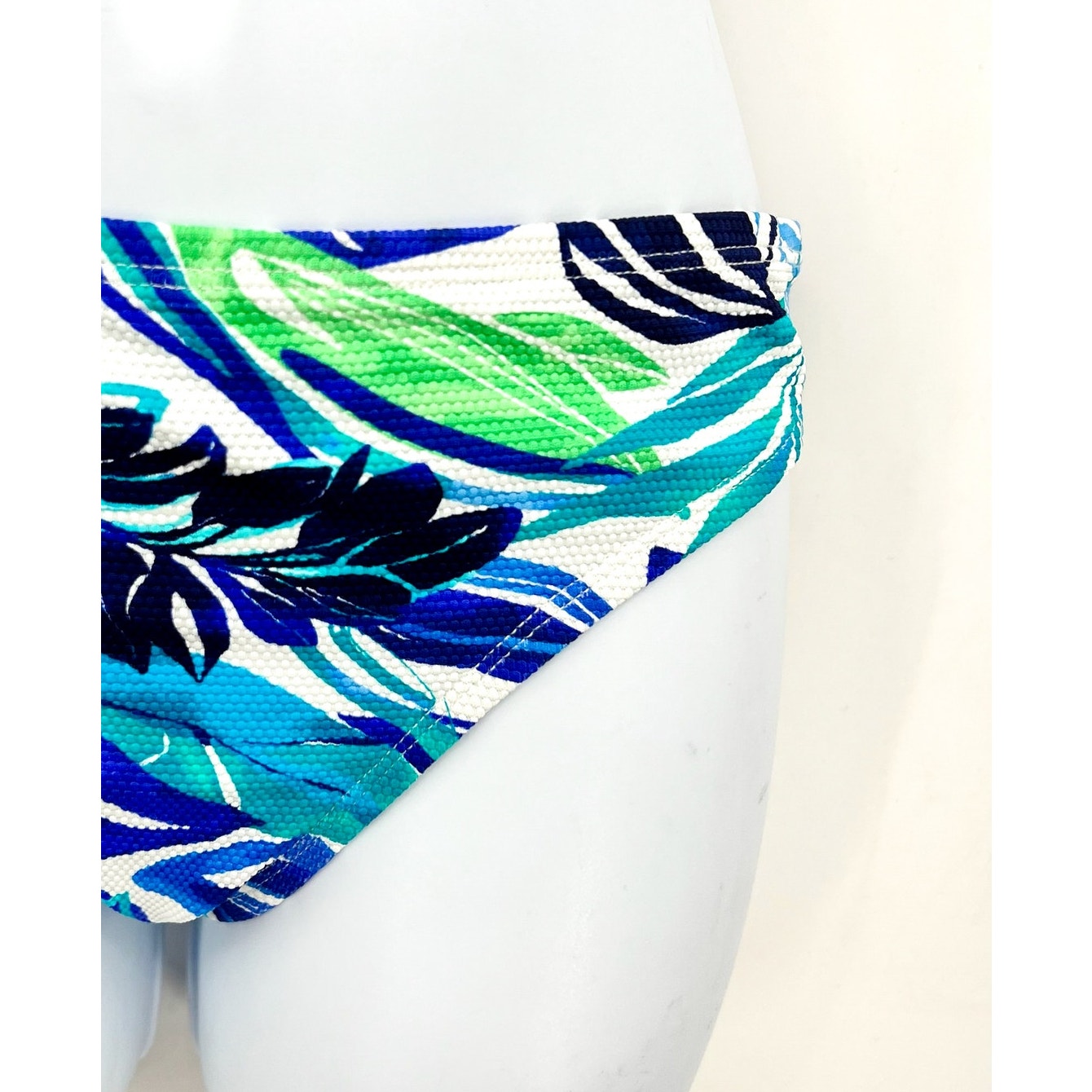 TOMMY BAHAMA Marina Hipster Bikini Bottom Small Beach Glass Blue Island Cays NWT