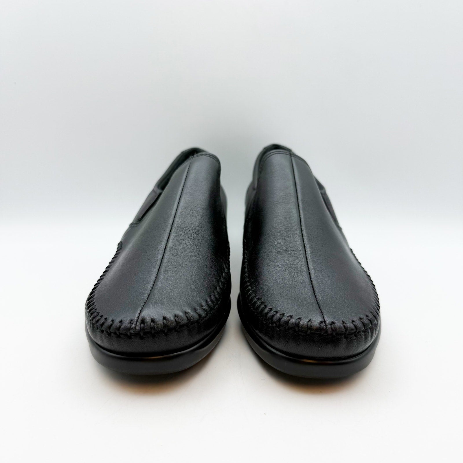 SAS Womens Dream Comfort Loafers US 8 Black Leather Hand Laced Moccasin NIB