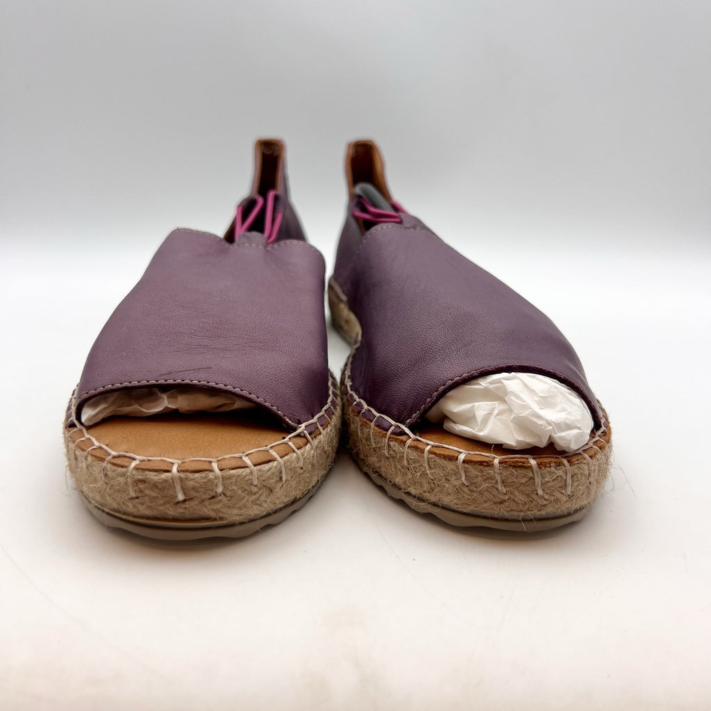 Coldwater Creek Womens Walk With Me Valencia Sandals US 8.5 Purple Leather NIB
