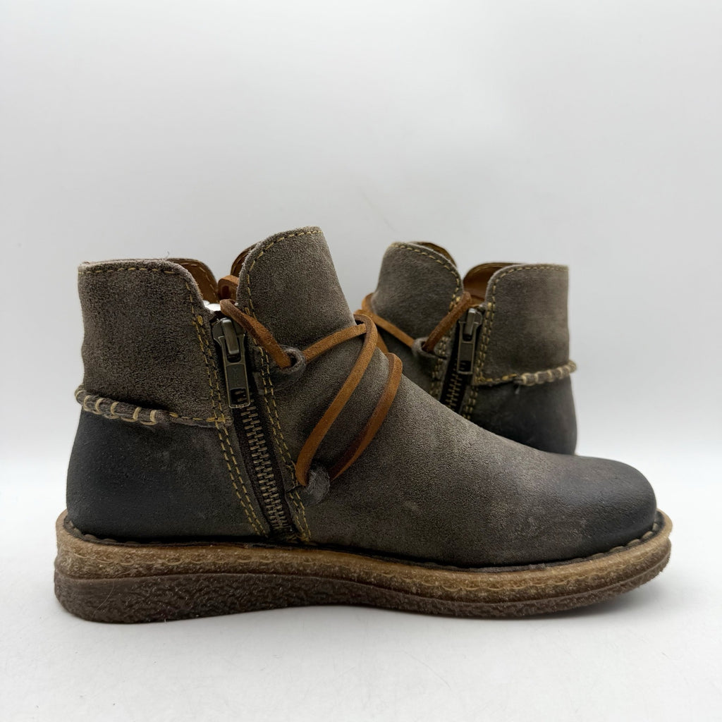 Born Womens Calyn Ankle Booties US 6 EU 36.5 Brown Grey Suede NWOB