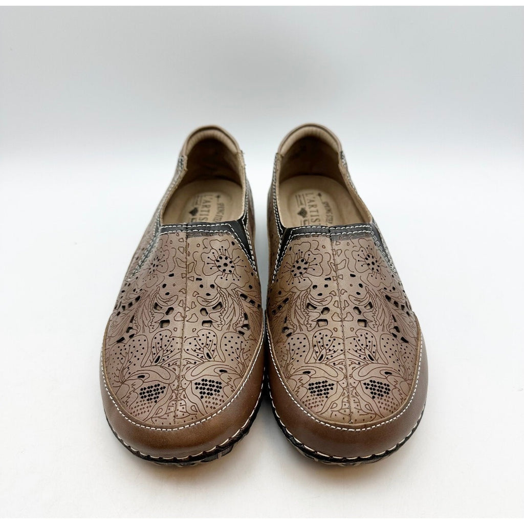 L'ARTISTE Women's Libora Loafers EU 38 US 8 Brown Leather Perforated NWOB
