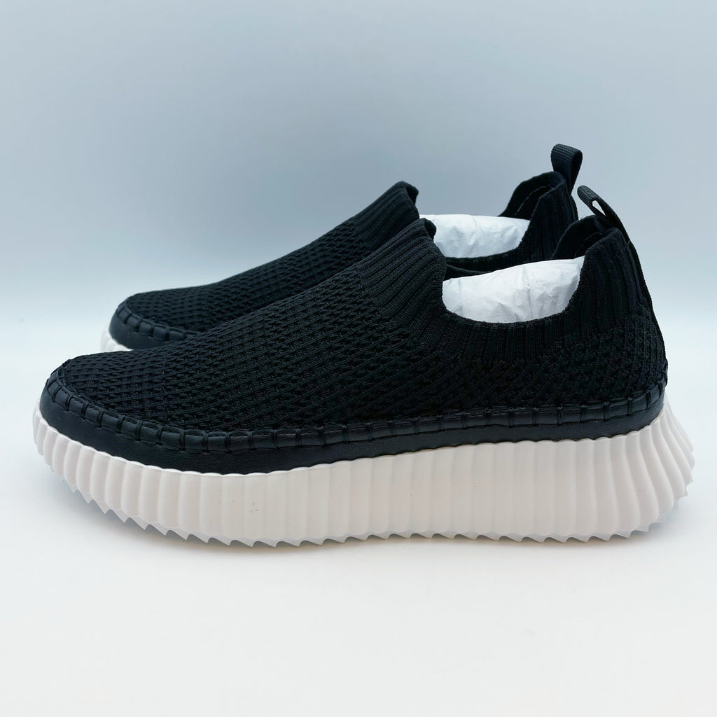 Steve Madden Womens Samarah Sneaker US 8.5 M Black Knitted Pull-On Closure NIB