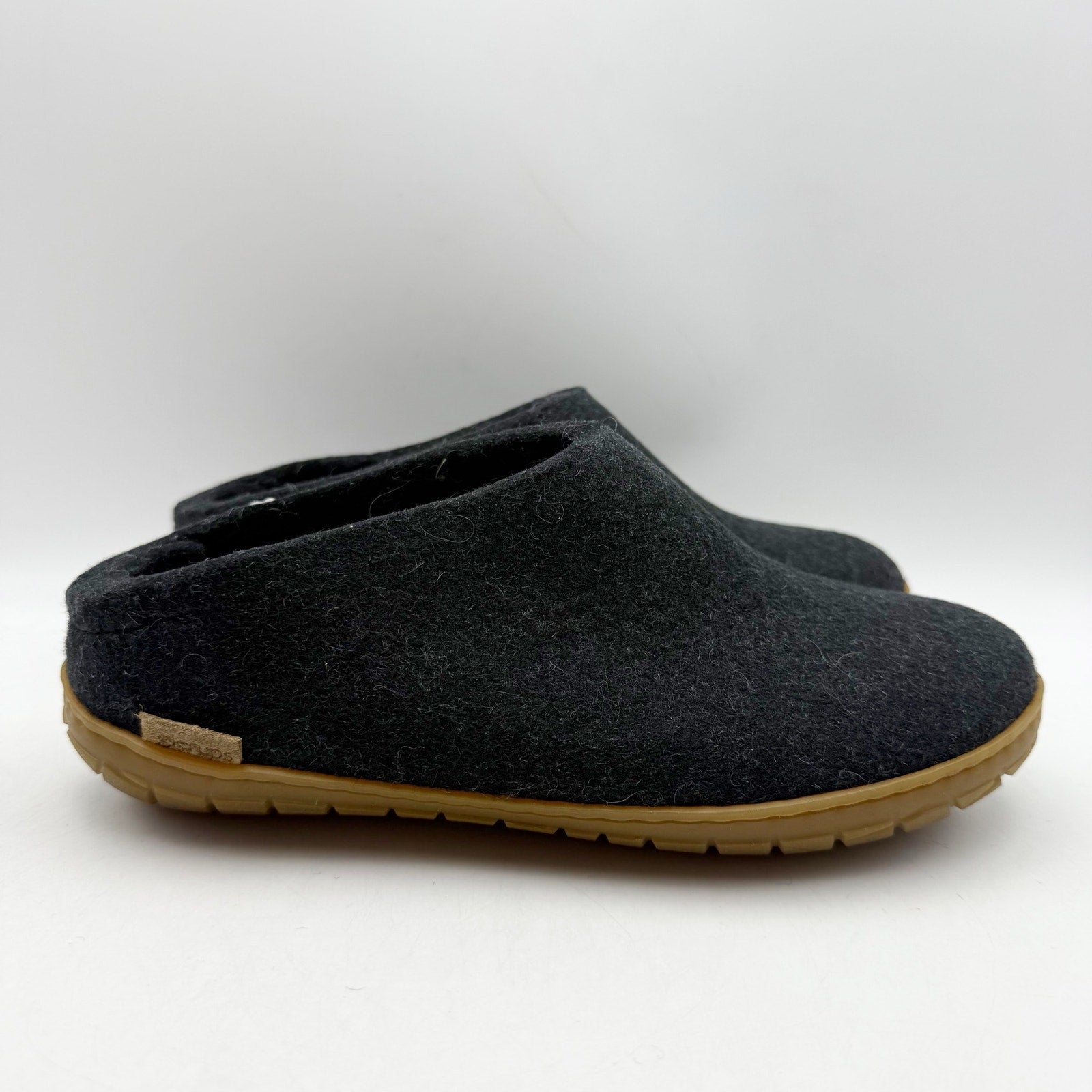 Glerups Womens Slip On Slippers EU 37 US 7 Charcoal Black Wool Rubber Soles NWOB