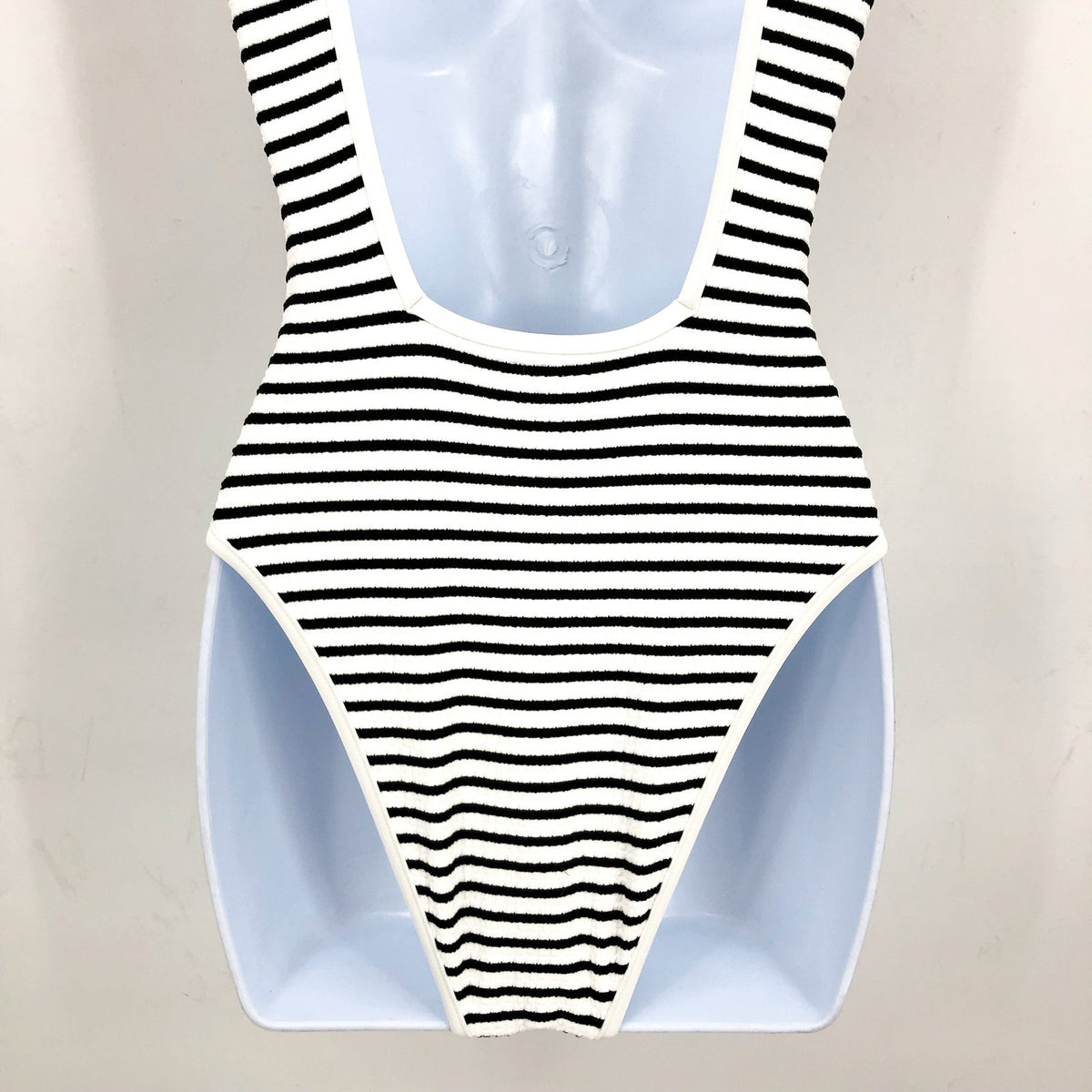 L*SPACE Coco Classic One-Piece Swimsuit Small Black White Sail Along Stripe NWT
