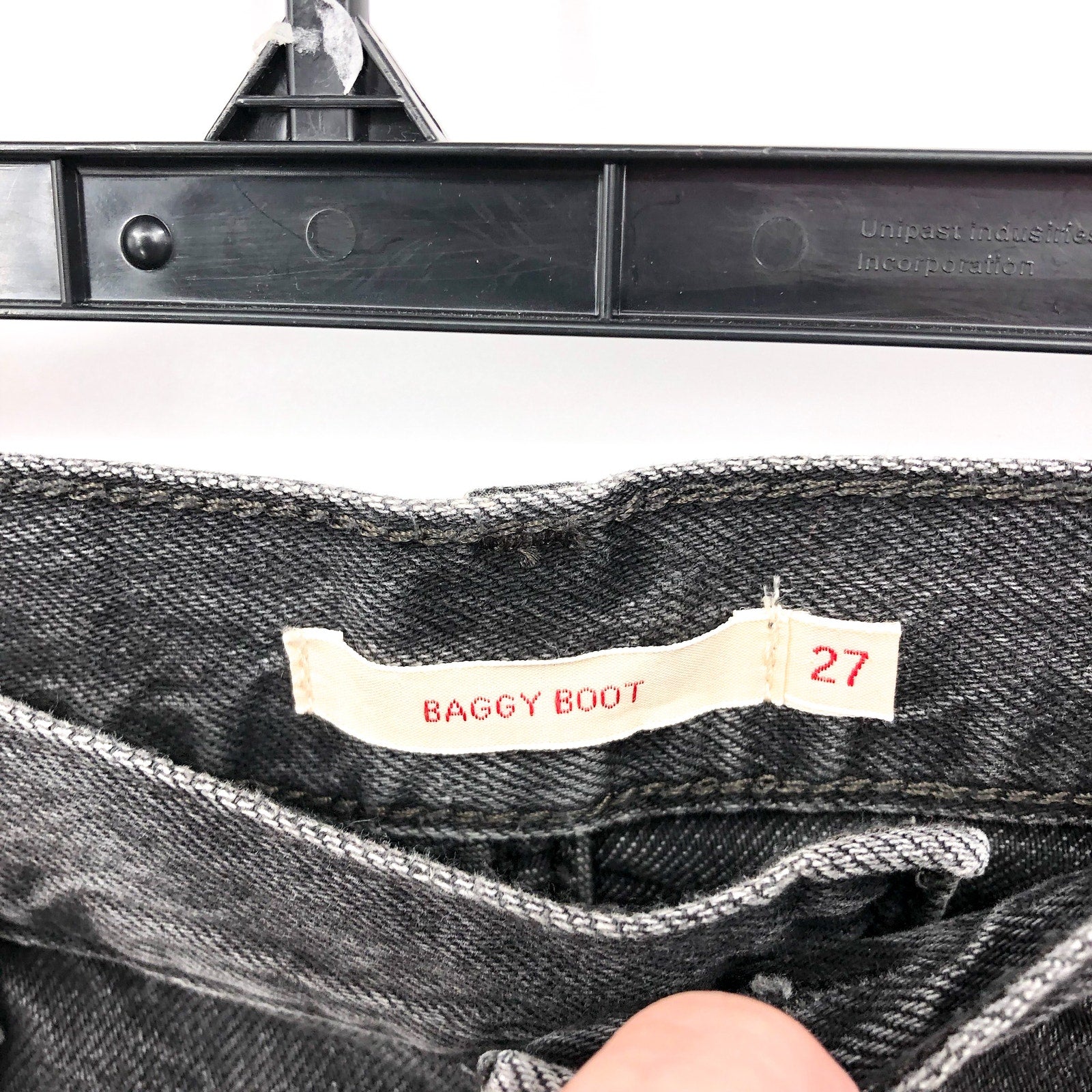 LEVI'S Women's Baggy Bootcut Jeans 27x31 US 4 Boot Barn Black A34950000 NWOT