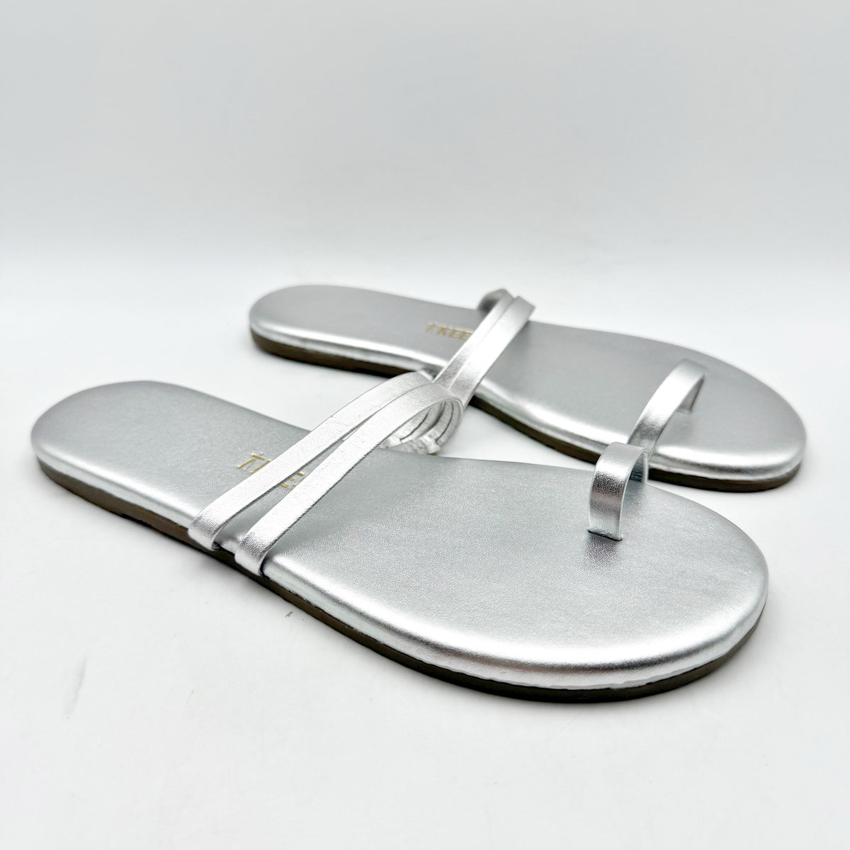TKEES Womens Leah Slide Sandals Size 5 EU 36 Silver Slip On Flat NWOB