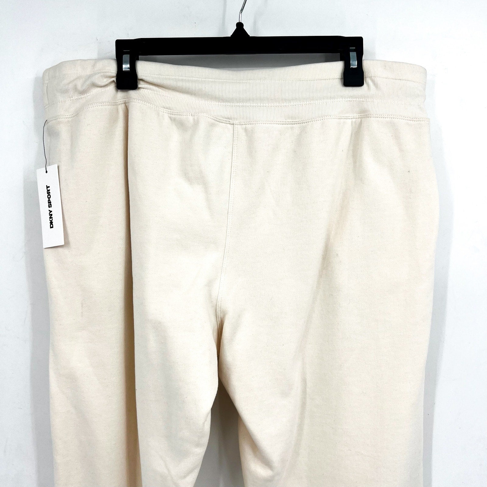 DKNY Womens Stacked Logo Relaxed Joggers XL Cream Embroidered Sweatpants NWT