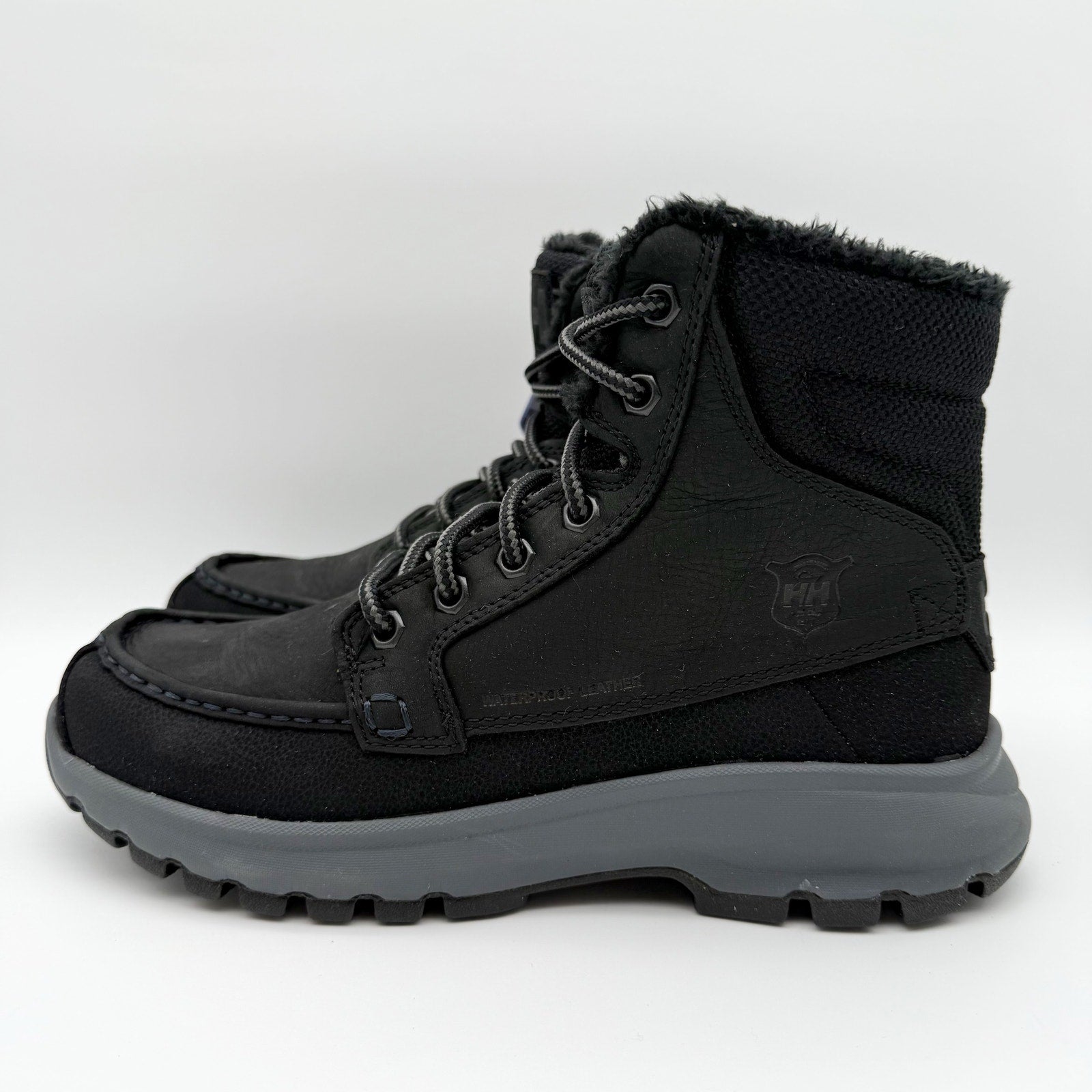 Helly Hansen Mens Garibaldi V3 Winter Boots US 9 Black Leather WP Insulated NWOB