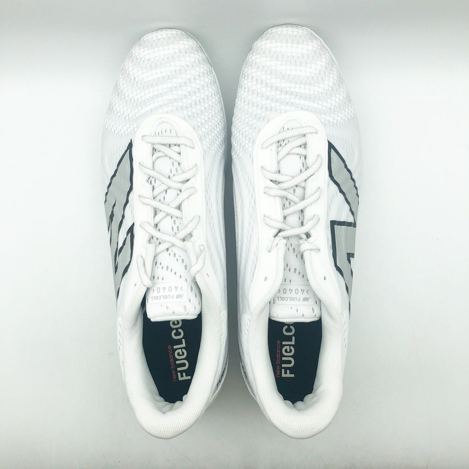 New Balance Mens FuelCell 4040v7 Cleats Size 14 White Black Molded Baseball NWOB