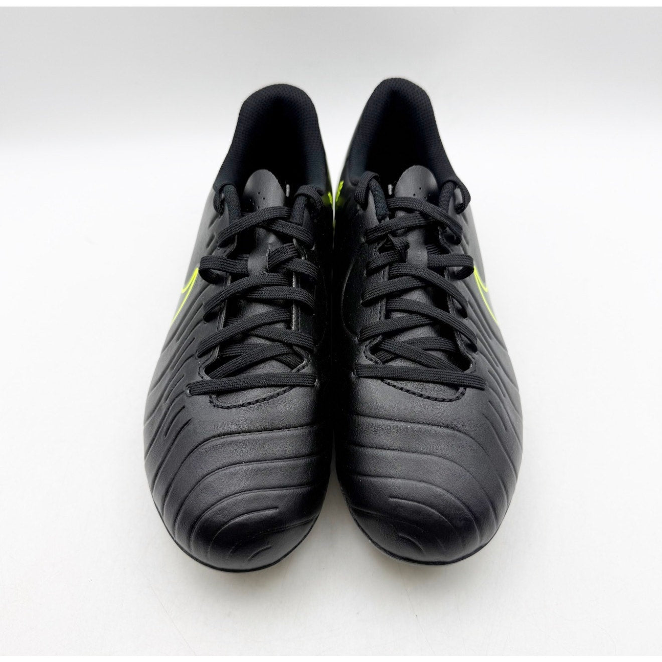 Nike Kids Tiempo Legend 10 Club FG Soccer Cleats US 6 YOUTH Black DV4352 NWOB