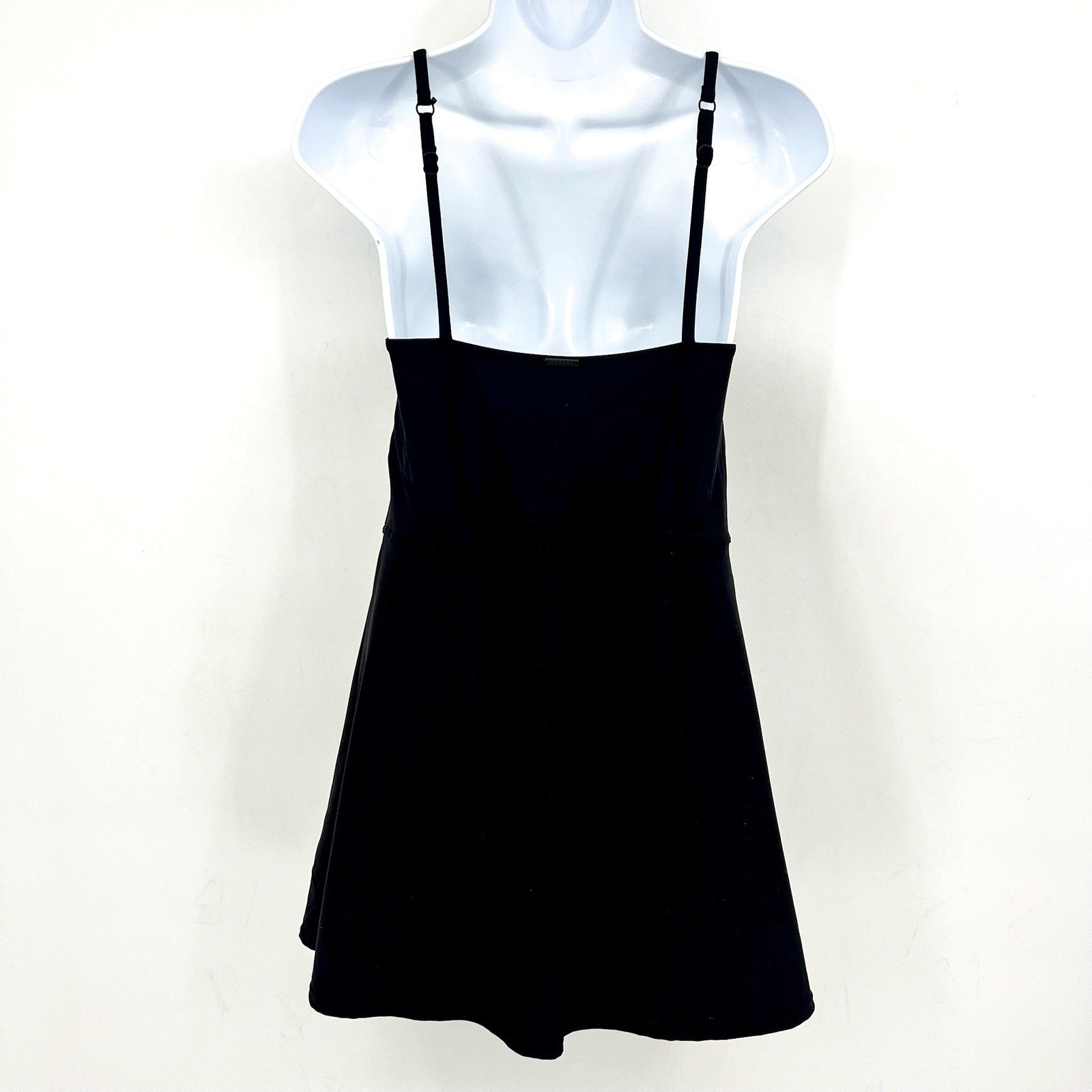 SUNSETS Women's Naomi Swim Dress Medium Black Convertible Strap One Piece NWOT