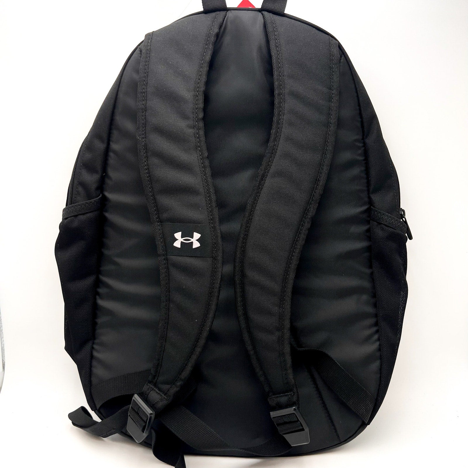 UNDER ARMOUR Hustle Sport 6.0 Backpack Black Metallic Silver Water ResistantNWOT
