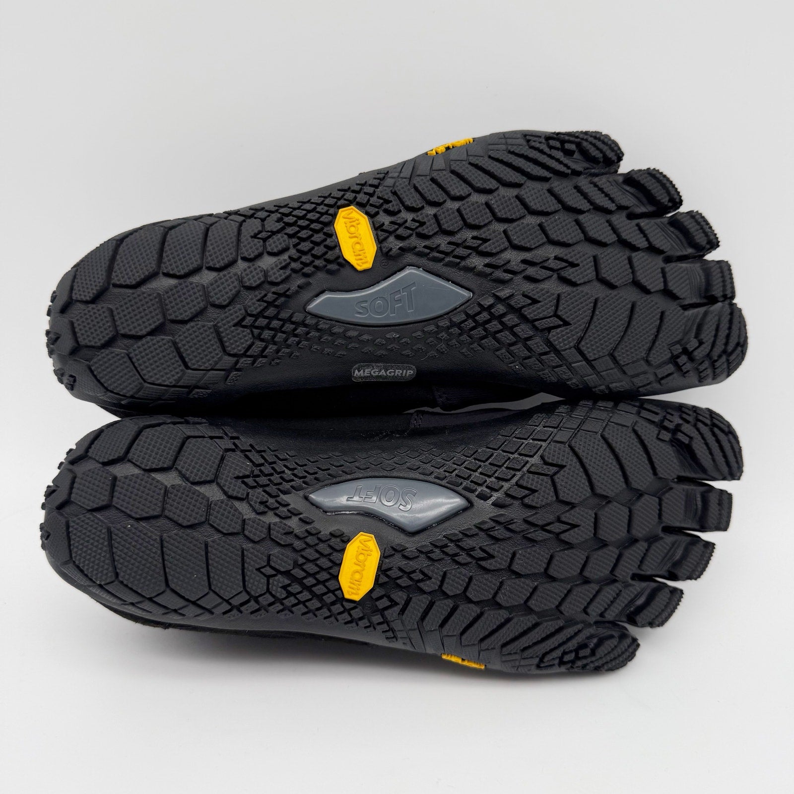 Vibram Womens V-Trek Hiking Shoes US 8 EU 38 Black Treking Climbing NWOB