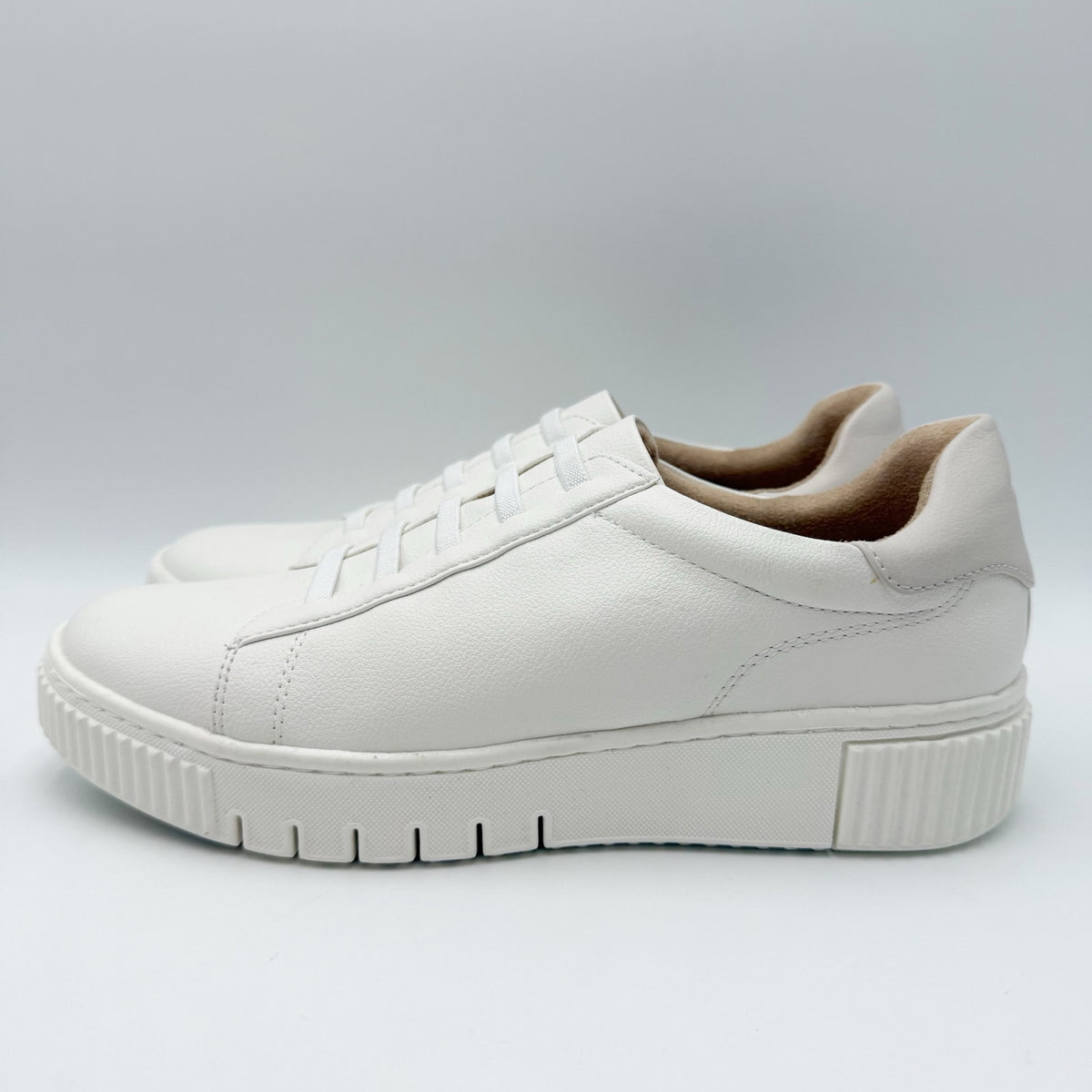 Soul Naturalizer Womens Tia Stepin Casual Sneakers Size 9.5 EU 40.5 White NWOB
