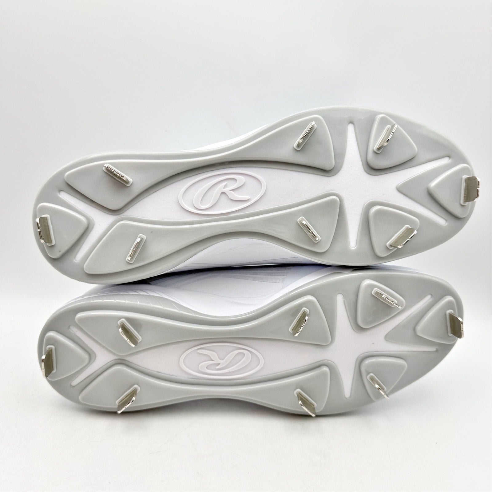Rawlings Mens Bullpen Low Baseball Cleats Size 11 White Gray Metal NWOB