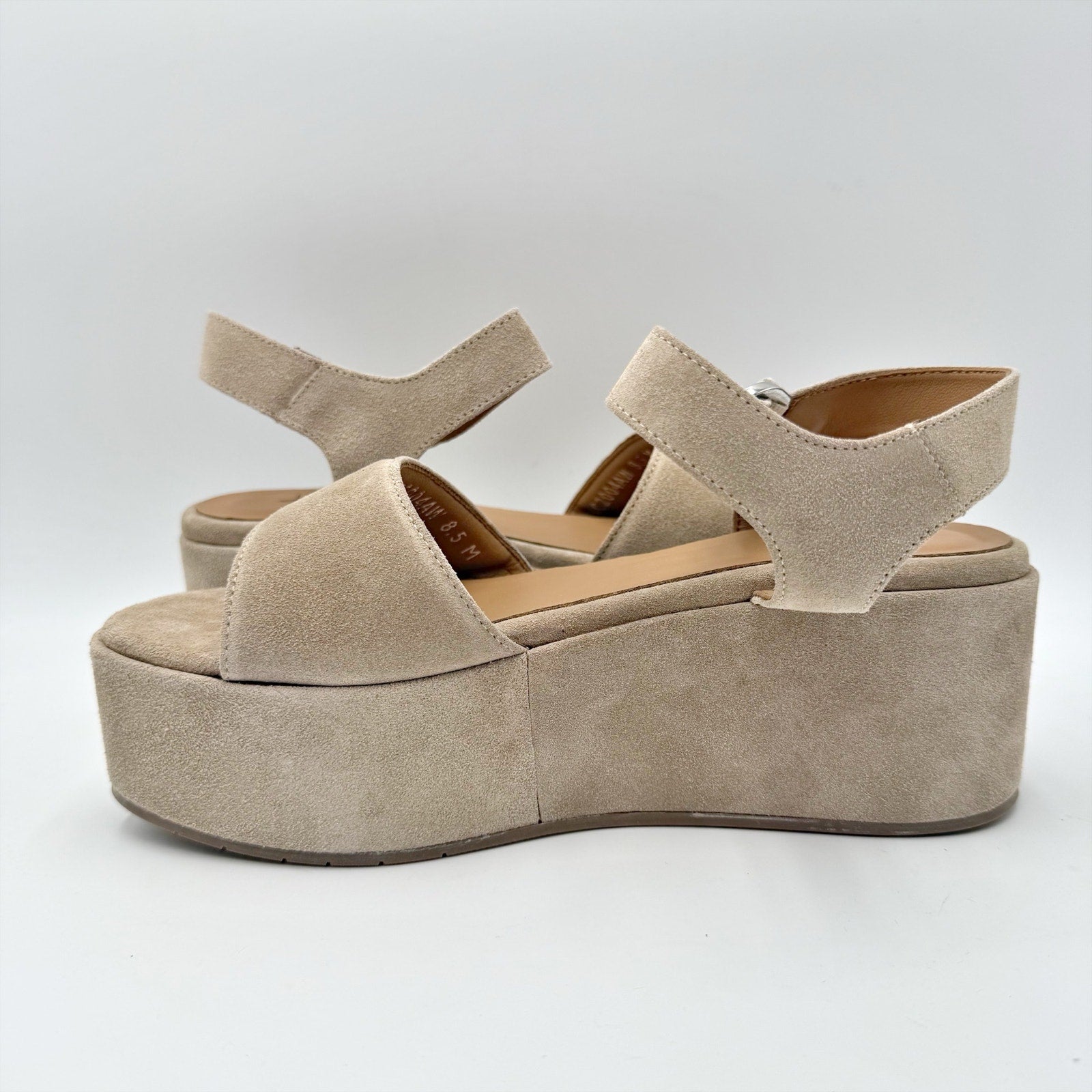 Aquatalia Womens Dinah Wedge Sandals Size 8.5 M Beige Suede Platform NWOB