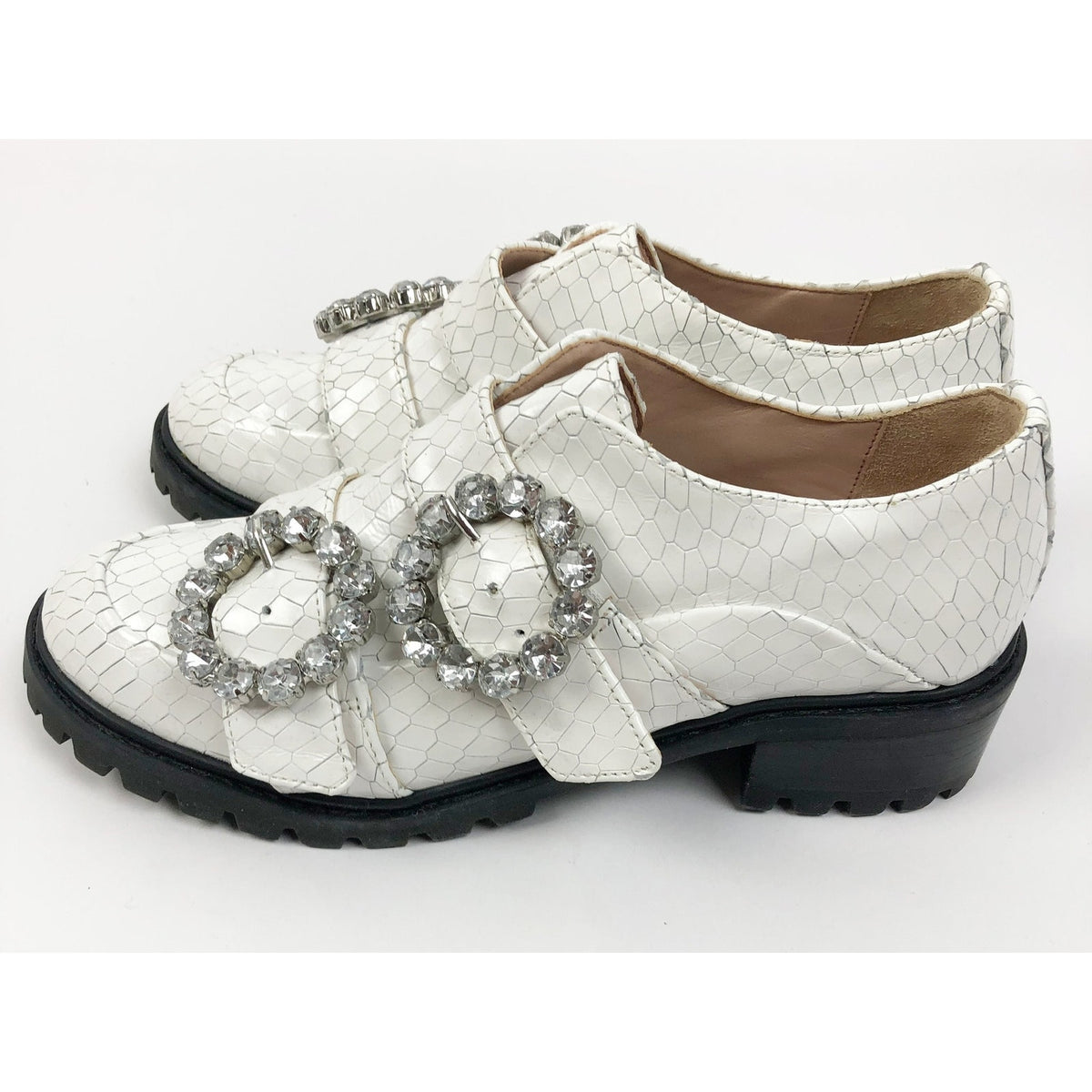 Schutz Womens Doris Oxford Shoes Size 6.5 White Snake Embossed Leather NWOB