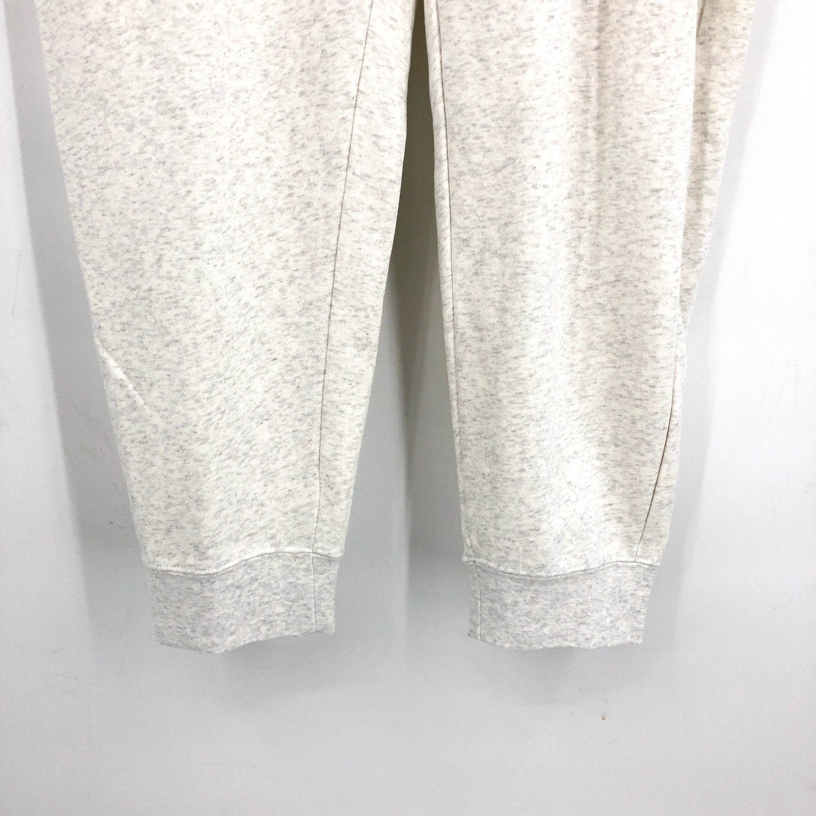 NIKE Womens Sportswear Club Fleece Joggers 1X Light Grey Mid-Rise Sweatpants NWT