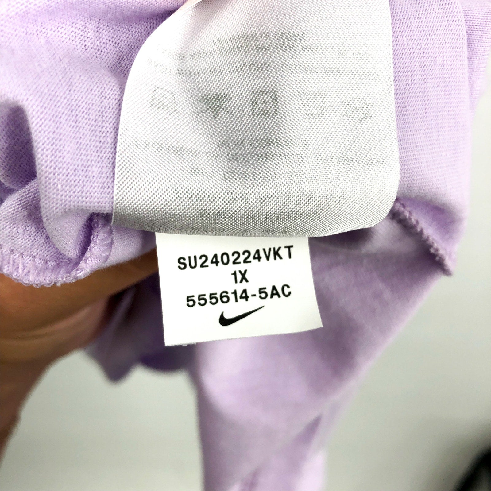 NIKE Women's Club Essentials Logo T-shirt 1X Beyond Pink White 100% Cotton NWOT