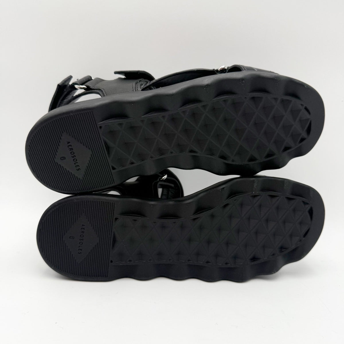 Aerosoles Womens Wave Sandals Size 6 M Black Crocodile Leather NIB