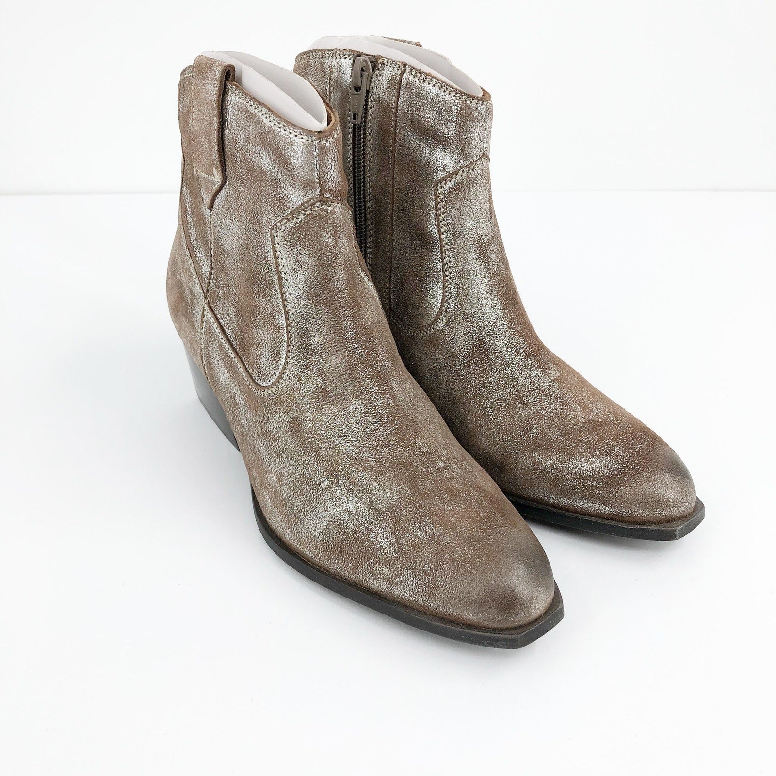 SEYCHELLES Women's Upside Western Ankle Bootie 6 Metallic Silver Suede Heel NWOB