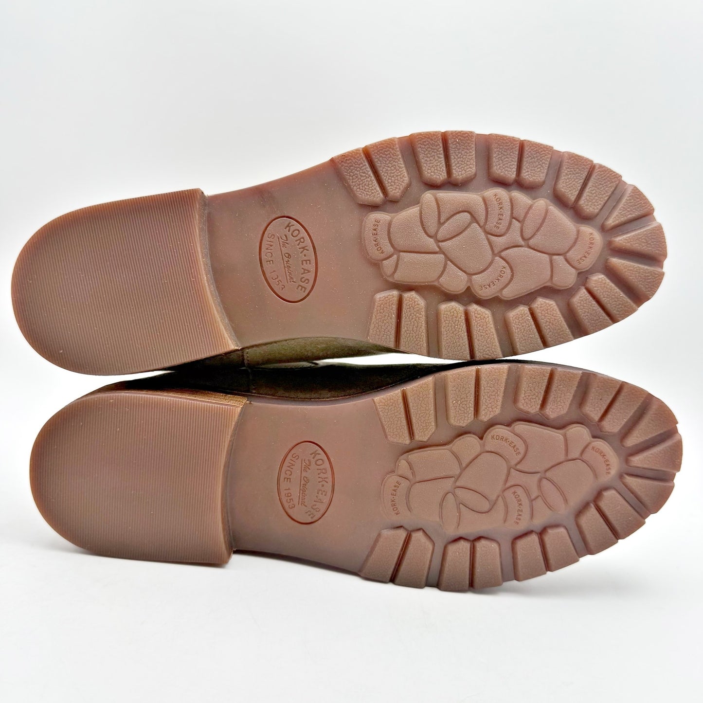 Kork Ease Womens Bristol Chelsea Ankle Boots US 6.5 M Taupe Suede NIB