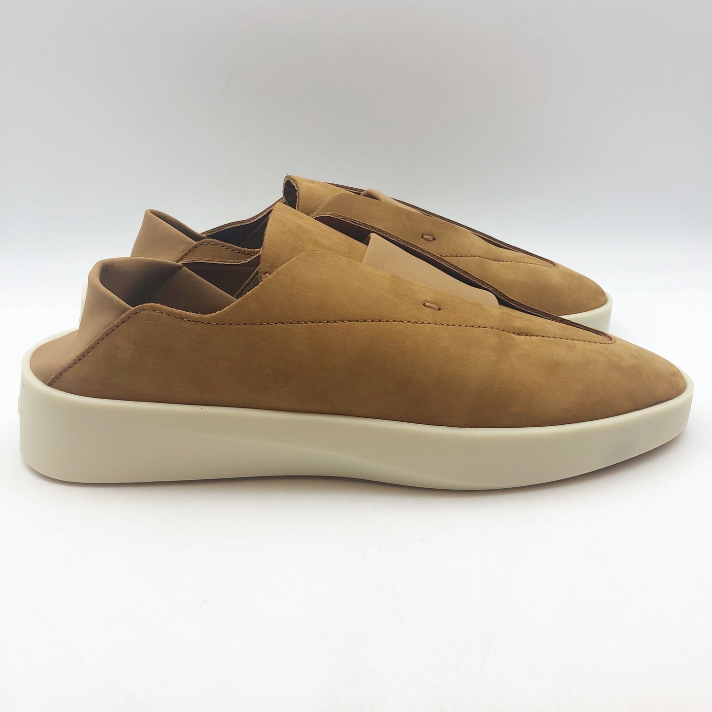 Wolf & Shepherd Mens 7.5 Womens 9 Cruise Ace Slip On Sneaker Tan Sandstorm NIB