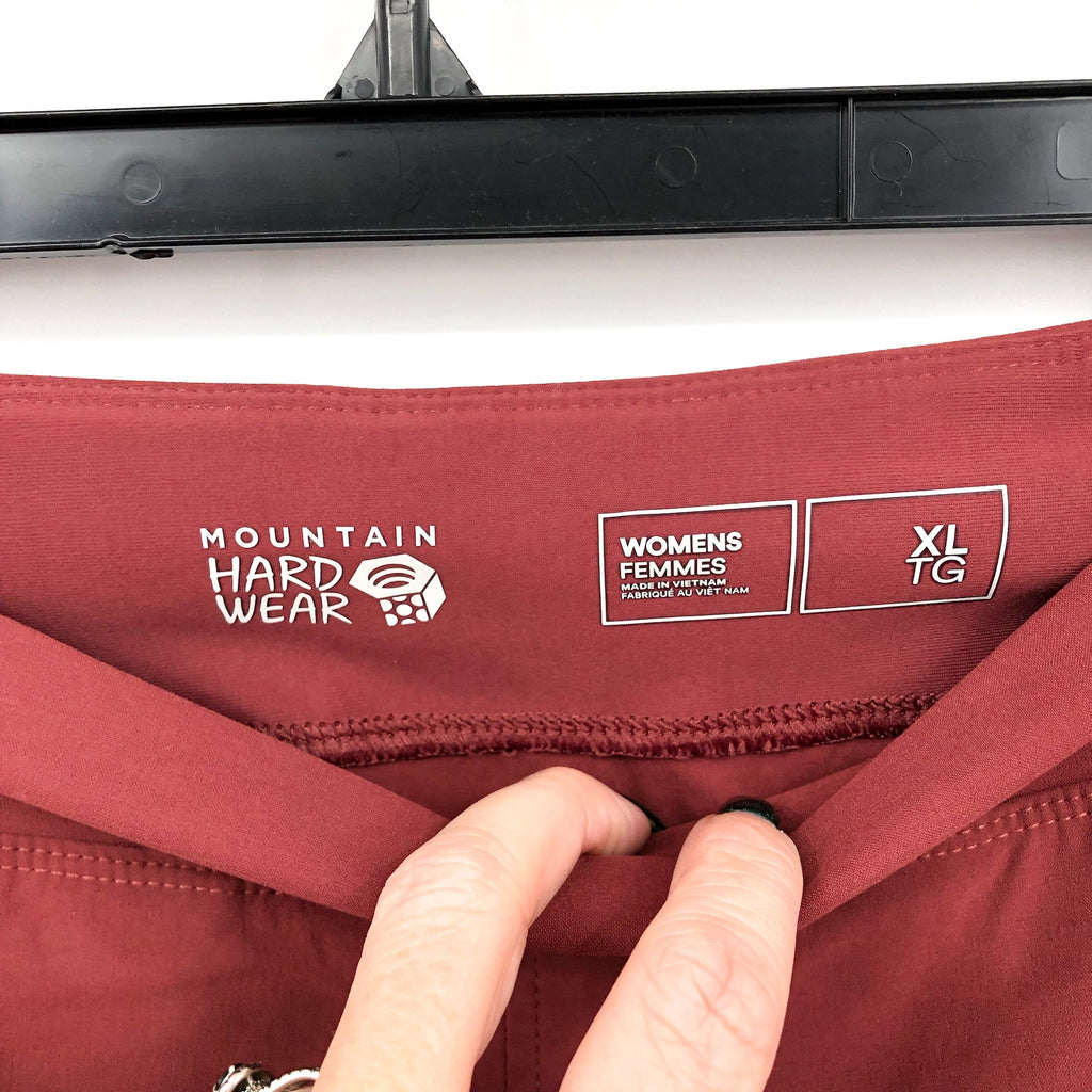 MOUNTAIN HARDWEAR Women's Dynama 2 Capri Pants XL Brick Red Pluot Hiking NWT