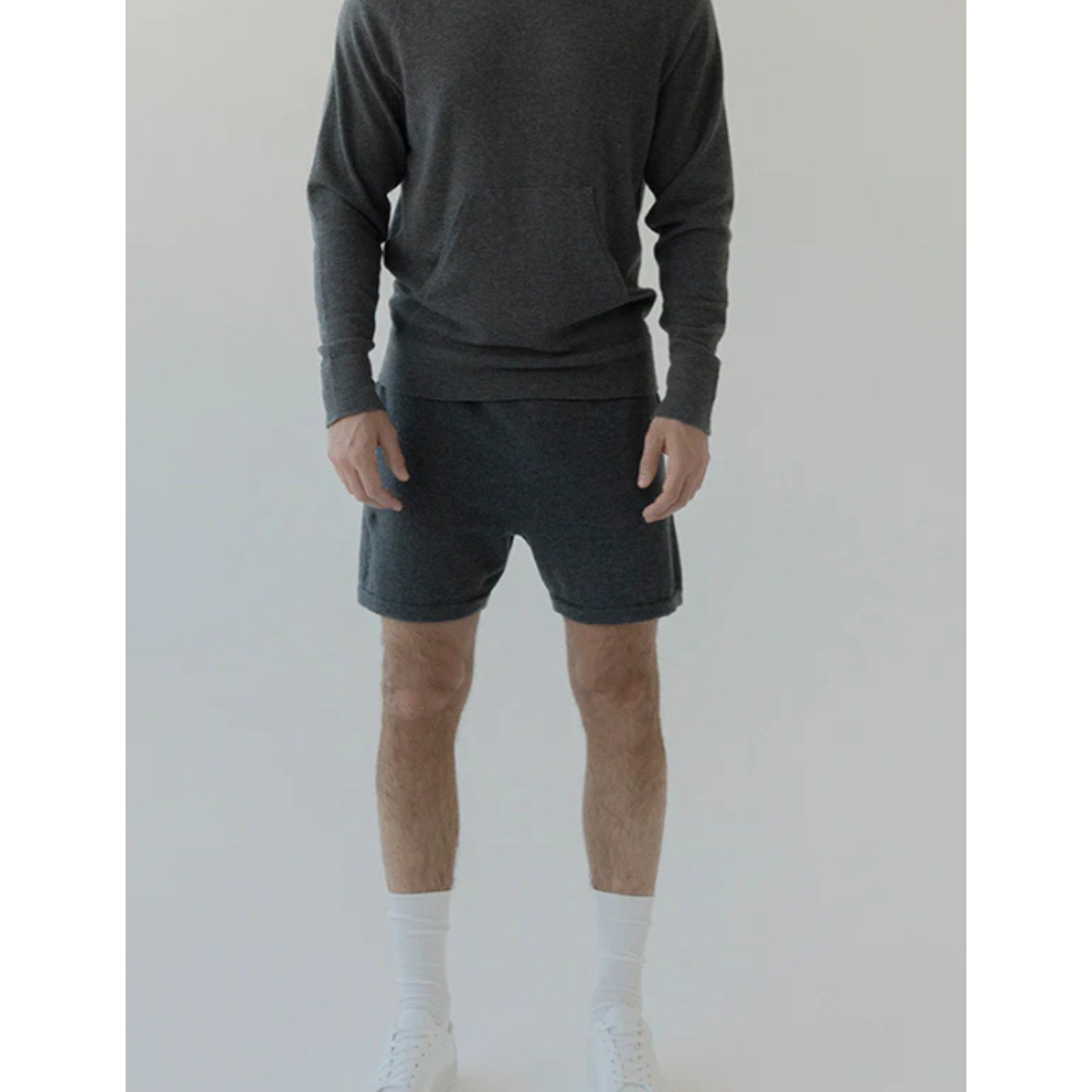 ACTIVE CASHMERE Men's Seamless Weight Fitted Cashmere Short XL Black NWT