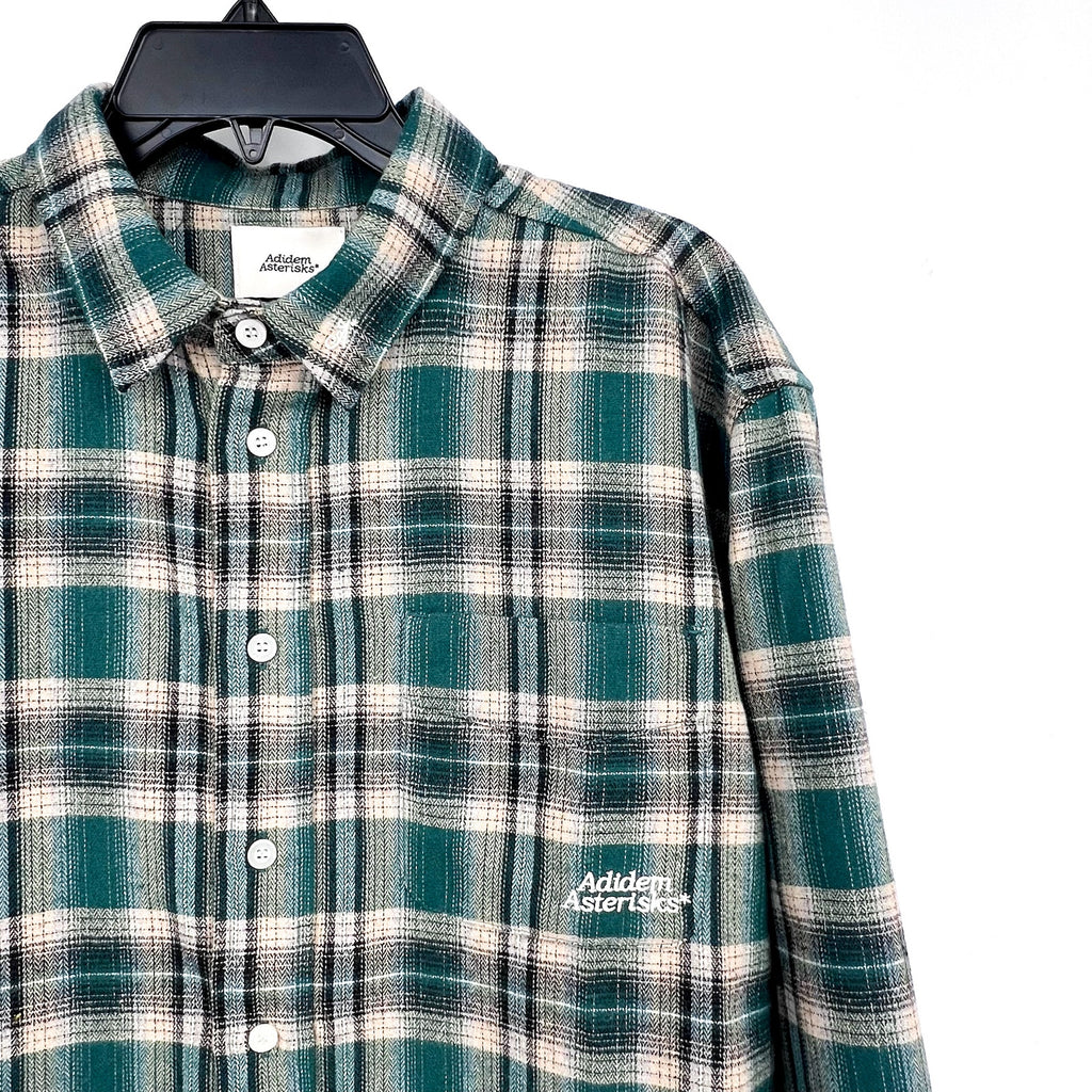 ADIDEM ASTERISKS Men's Button Down Flannel Shirt Small Green Plaid NWOT
