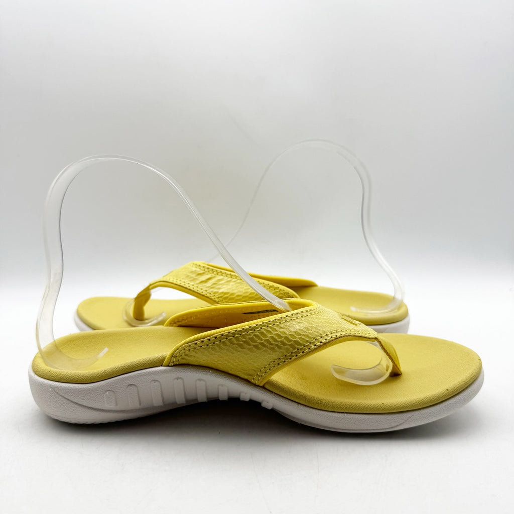 Spenco Womens Yumi Gecko Sandals US 7 WIDE Sundress Yellow Flip Flop NWOB