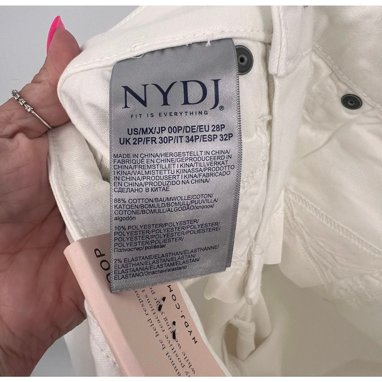 NYDJ Womens's Briella Denim Shorts Size 00 Petite Optic White Cuffs Bermuda NWT