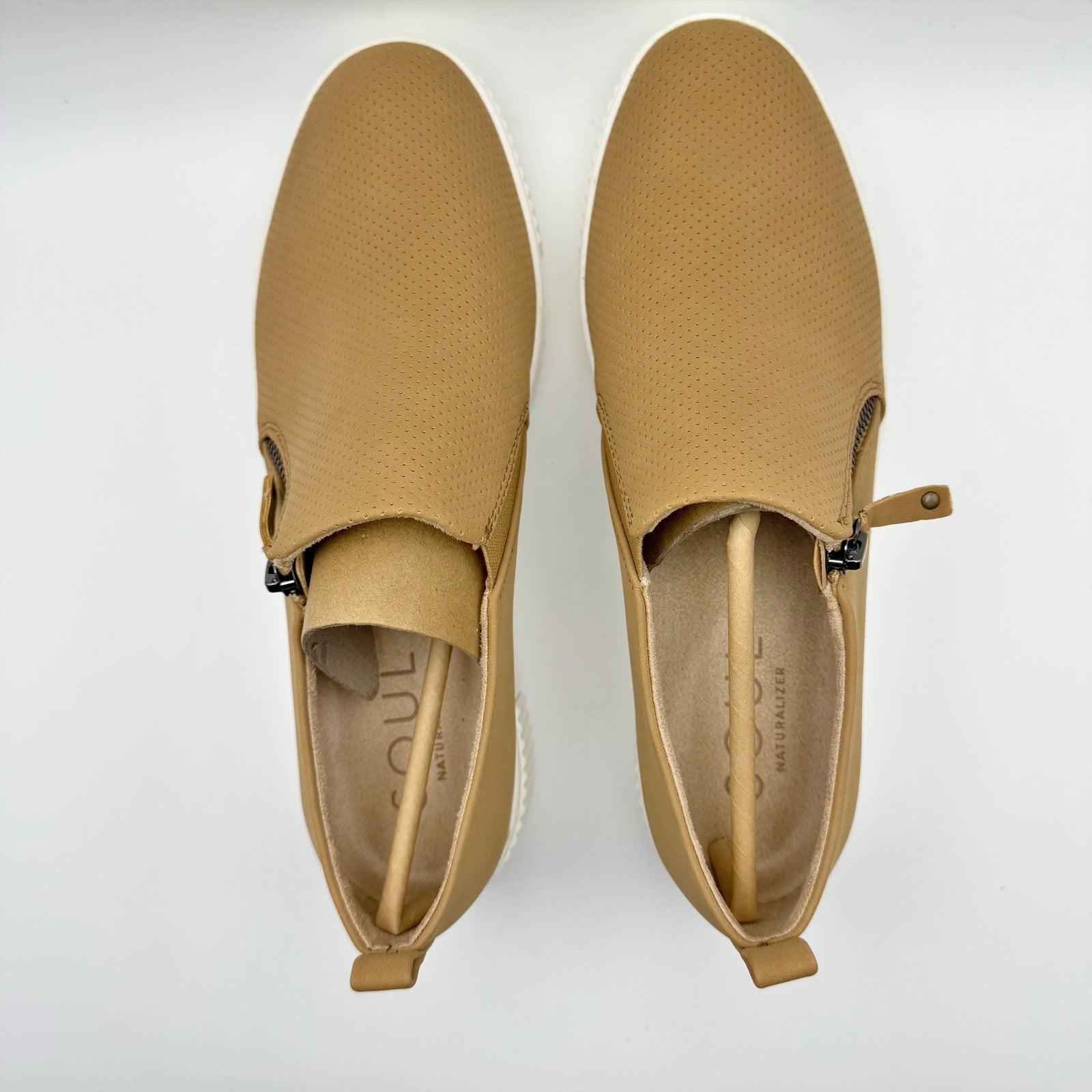 Soul Naturalizer Womens Turner Loafers Size 9.5 Brown Beige Slip On NIB