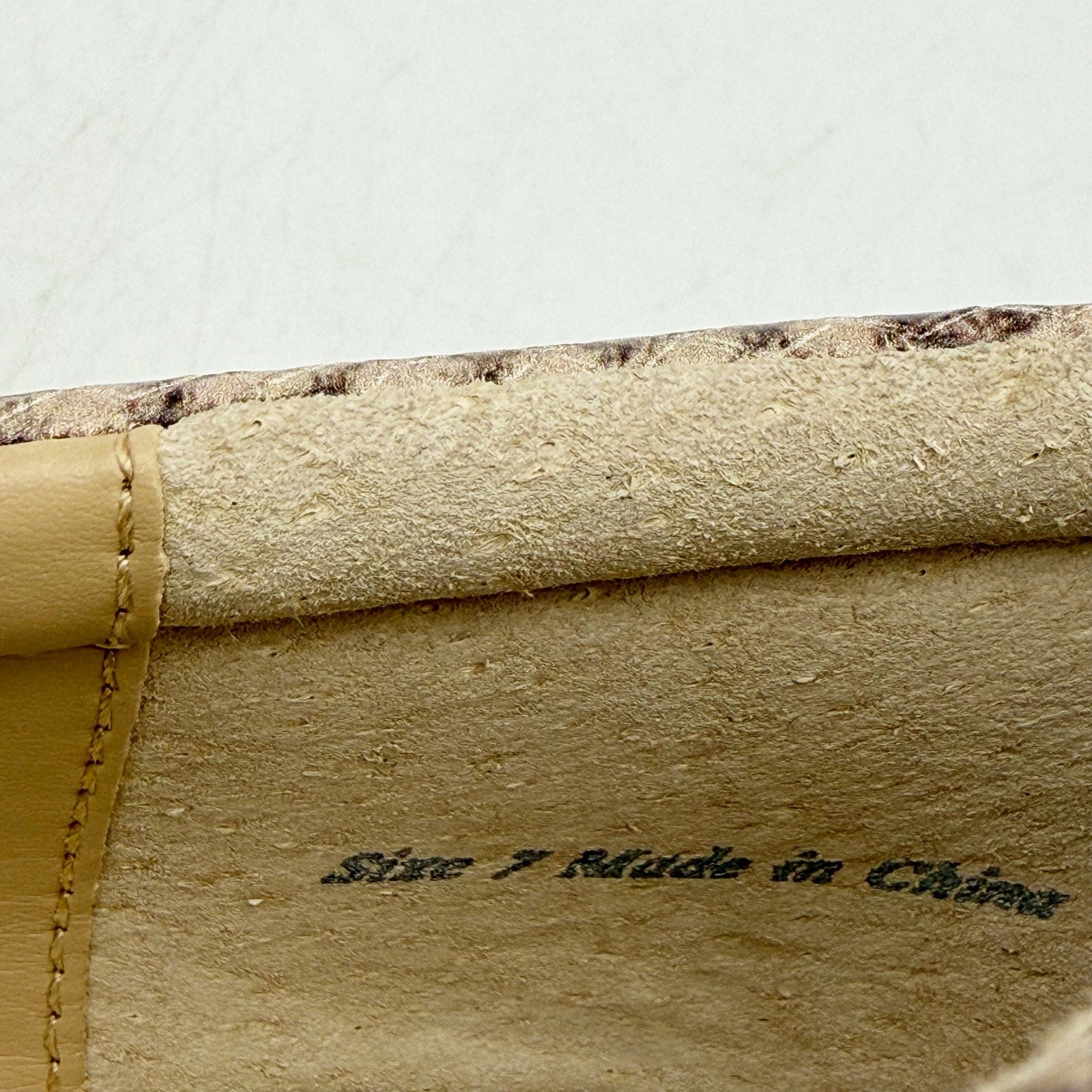 Dolce Vita Womens Anneke Mary Jane Flats US 7 M Sand Snake Embossed NWOB