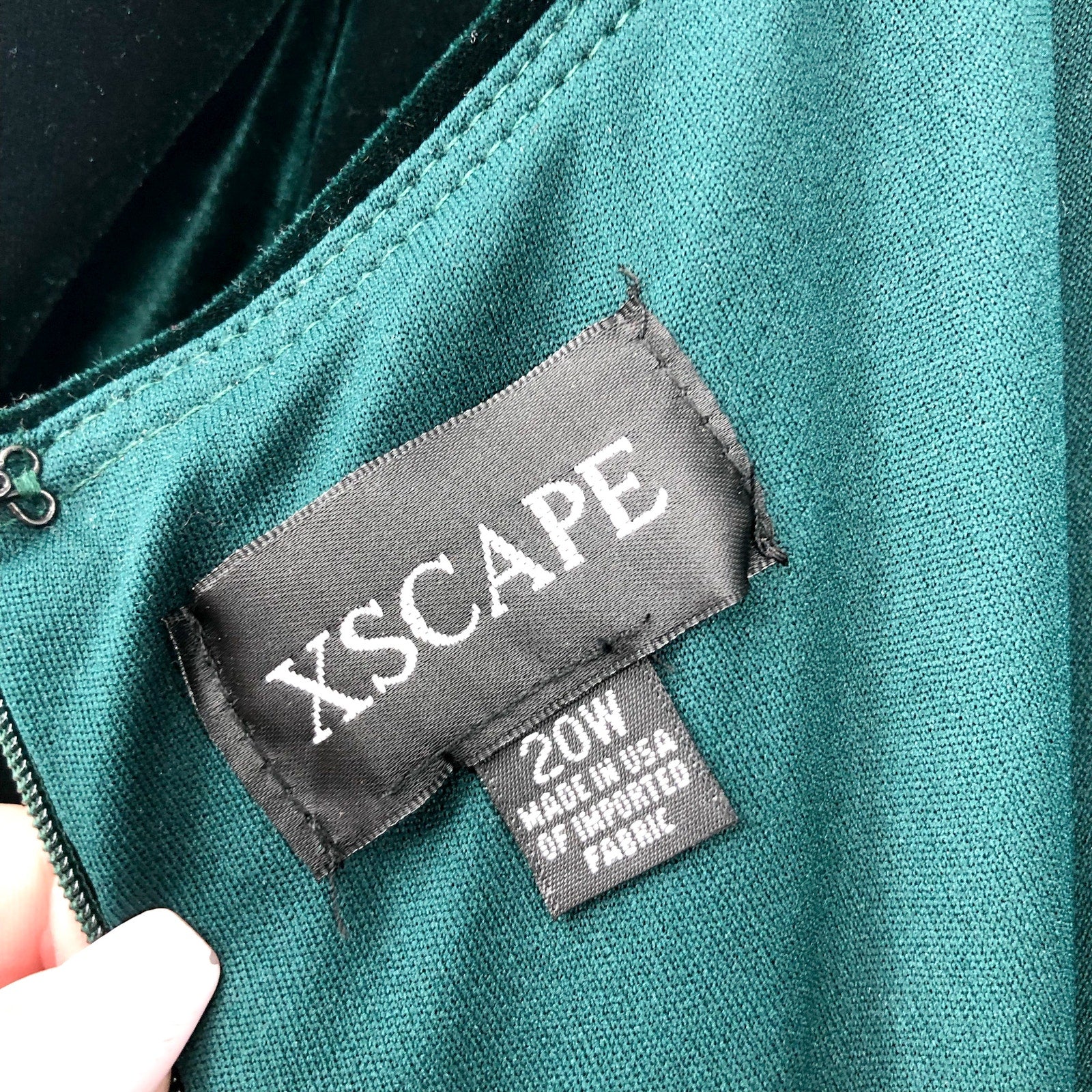 XSCAPE Women's Renee Velvet Floor Length Dress 20W Hunter Green 3/4 Sleeve NWT