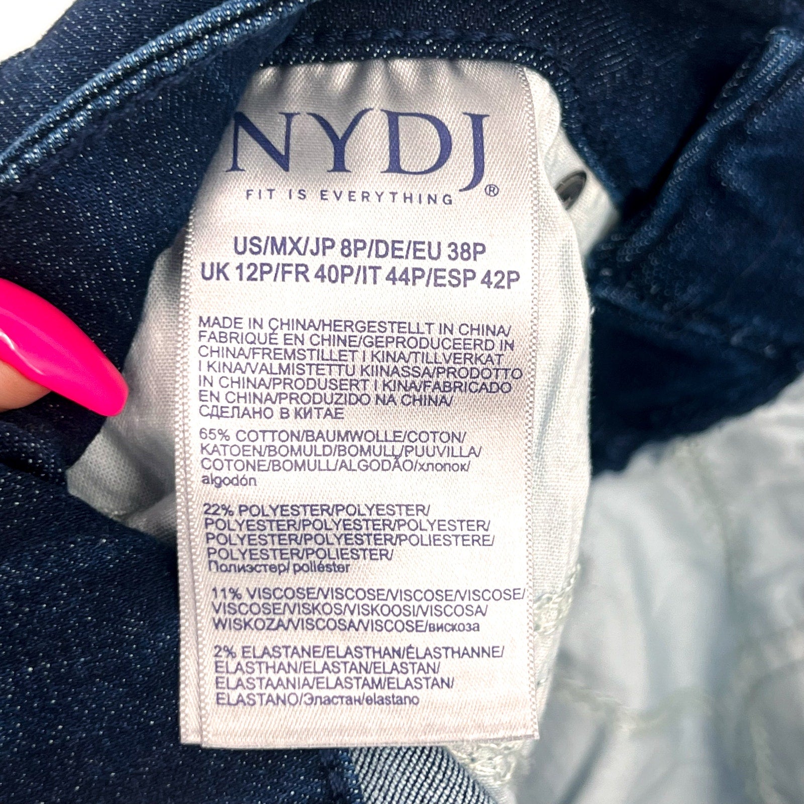 NYDJ Womens Ella Denim Shorts Size 8 PETITE Dark Blue Arise 8" Inseam NWT