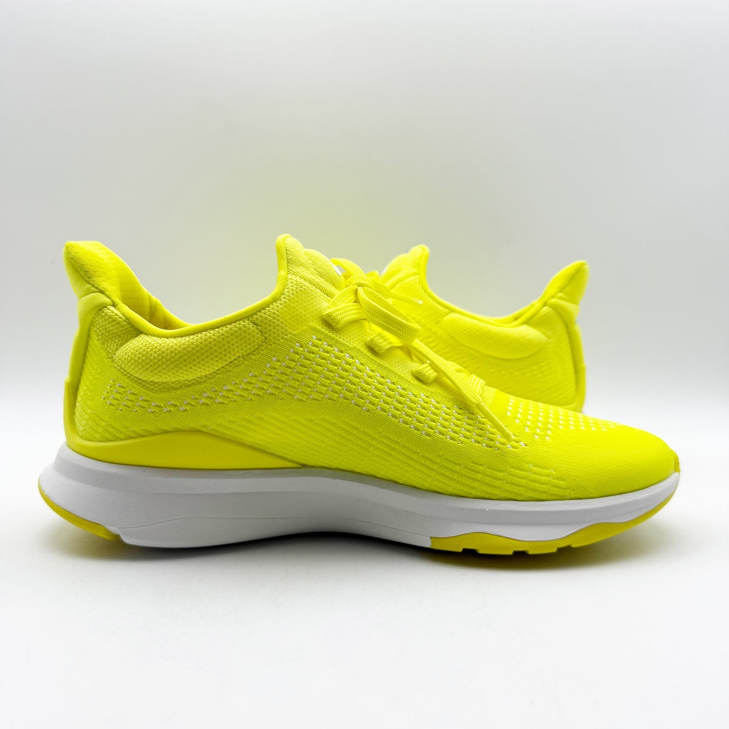 FitFlop Womens VITAMIN FFX Sports Sneakers US 7 Yellow Glow-in-the-Dark Knit NIB