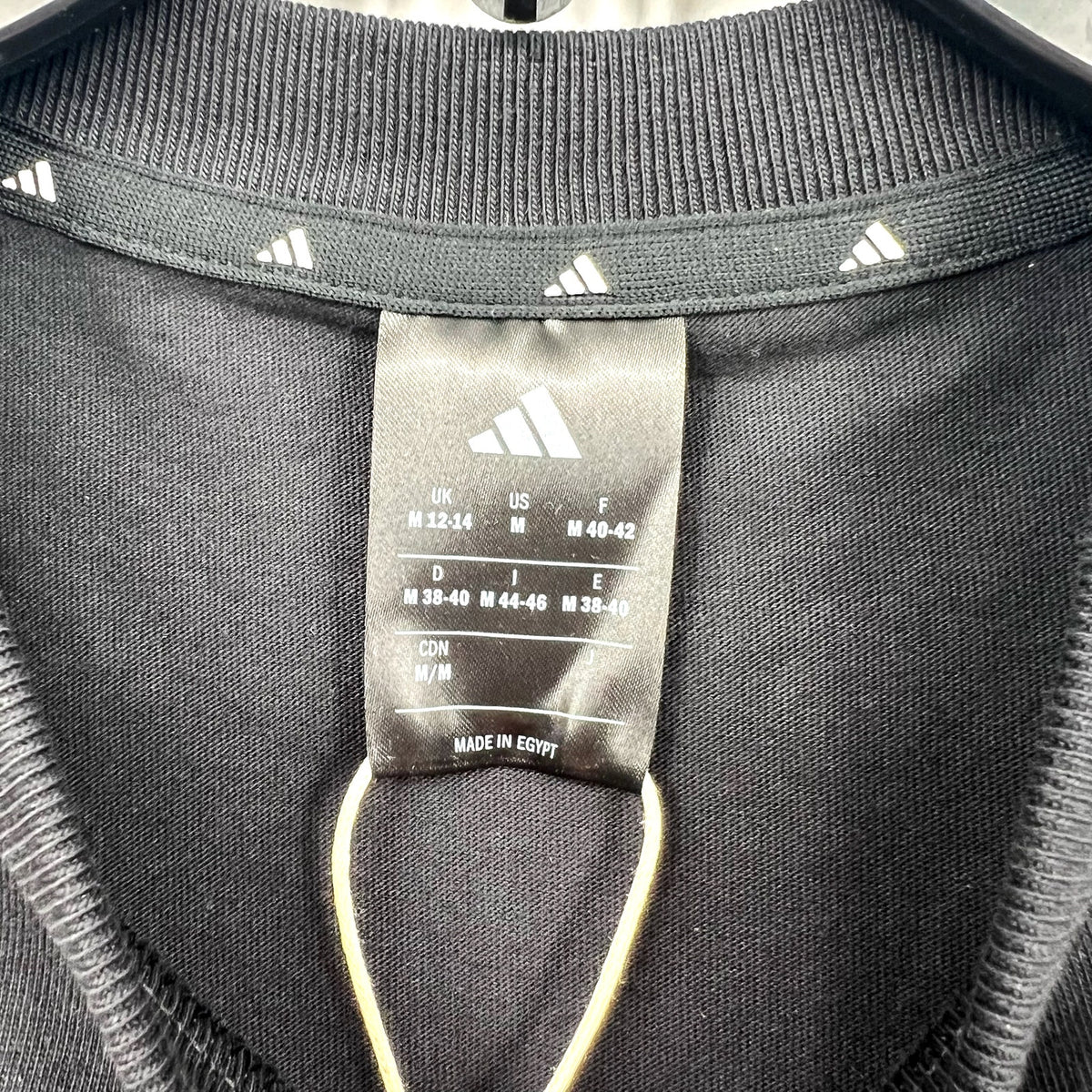 ADIDAS Women's Essentials Linear Cotton Tee Medium Black White Short Sleeve NWT