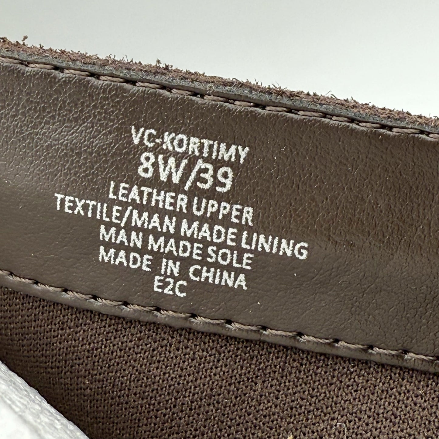 Vince Camuto Womens Kortimy Heeled Ankle Boot US 8 Wide EU 39 Brown Suede NIB